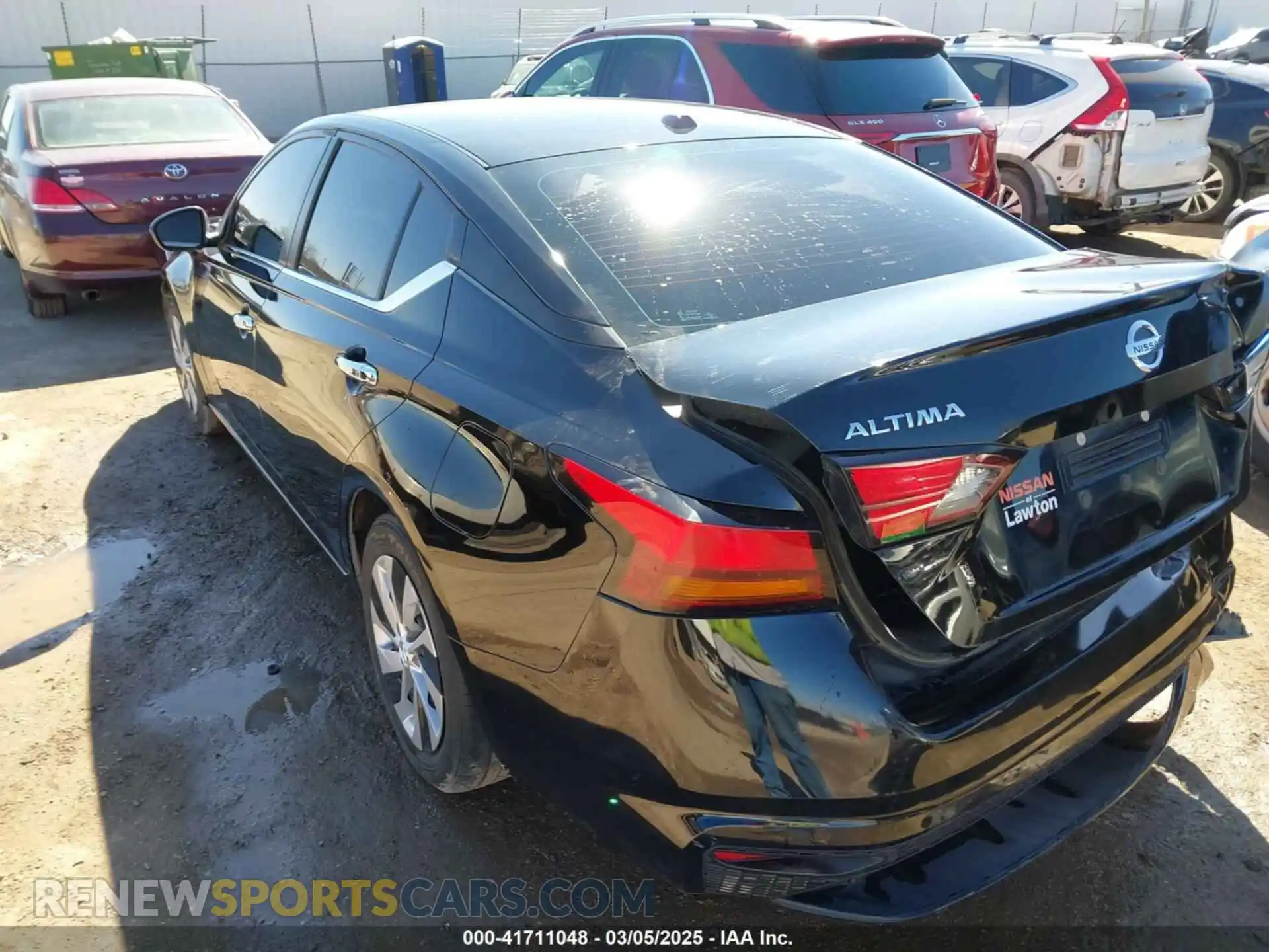 3 Photograph of a damaged car 1N4BL4BVXLC275531 NISSAN ALTIMA 2020