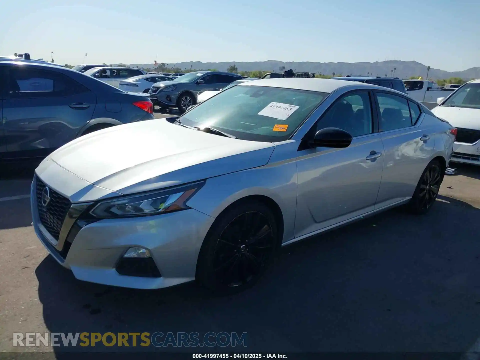 2 Photograph of a damaged car 1N4BL4CV2LC233031 NISSAN ALTIMA 2020