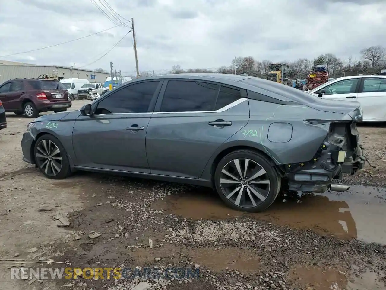 2 Photograph of a damaged car 1N4BL4CV7LC113869 NISSAN ALTIMA 2020