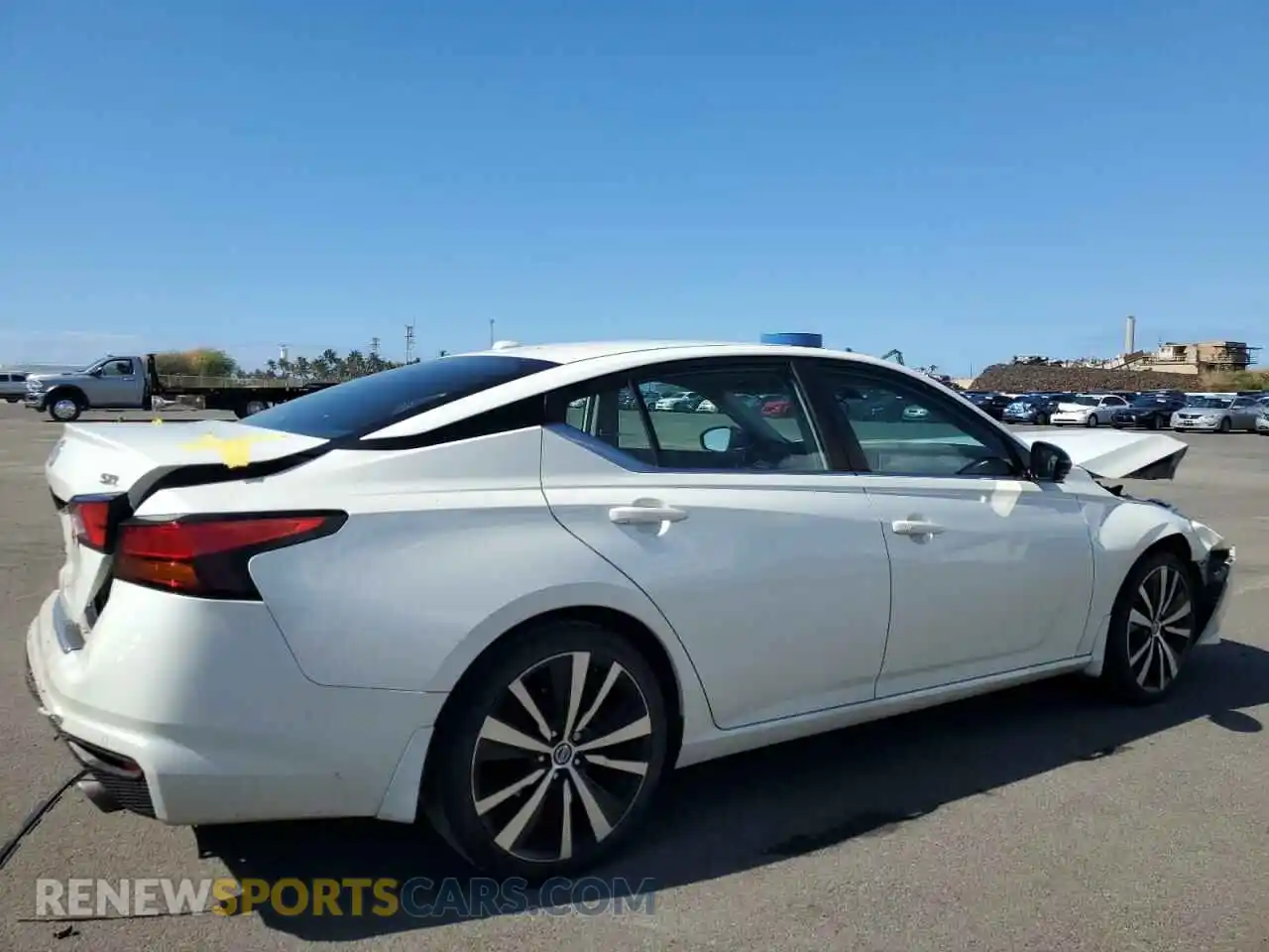 3 Photograph of a damaged car 1N4BL4CV9LC279486 NISSAN ALTIMA 2020