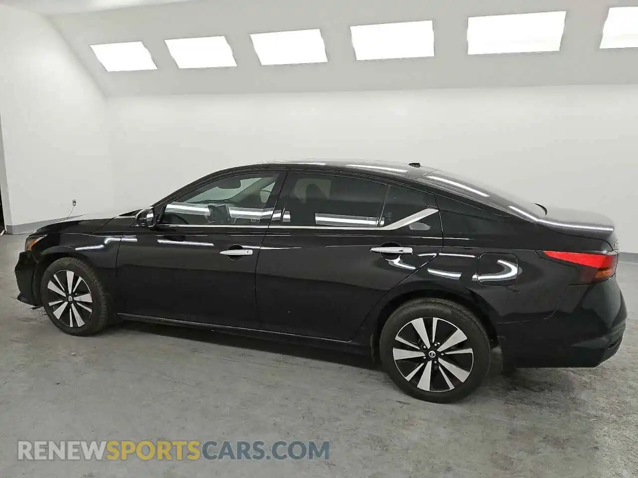2 Photograph of a damaged car 1N4BL4EW9LC155272 NISSAN ALTIMA 2020