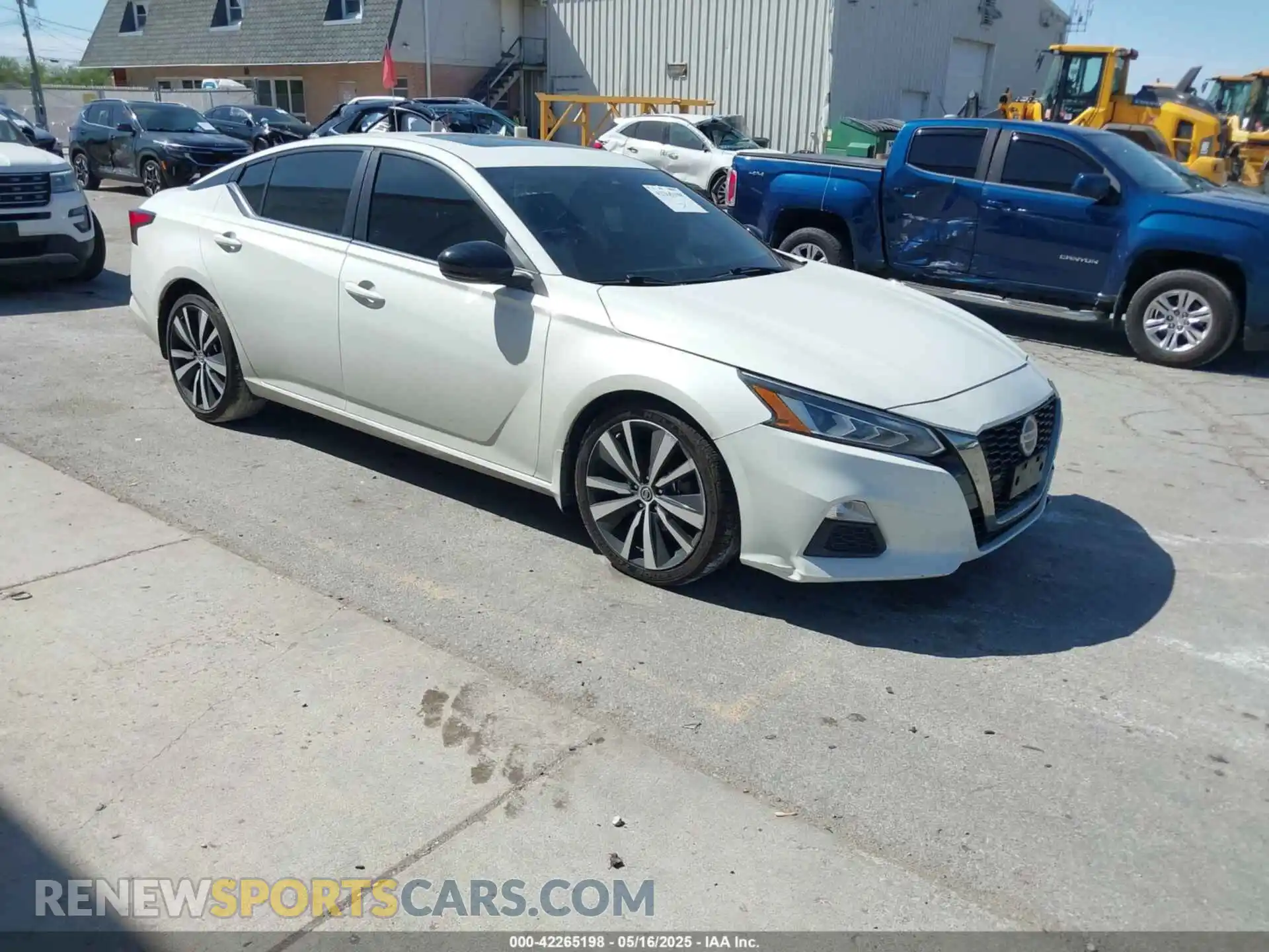 1 Photograph of a damaged car 1N4AL4CV9MN377435 NISSAN ALTIMA 2021