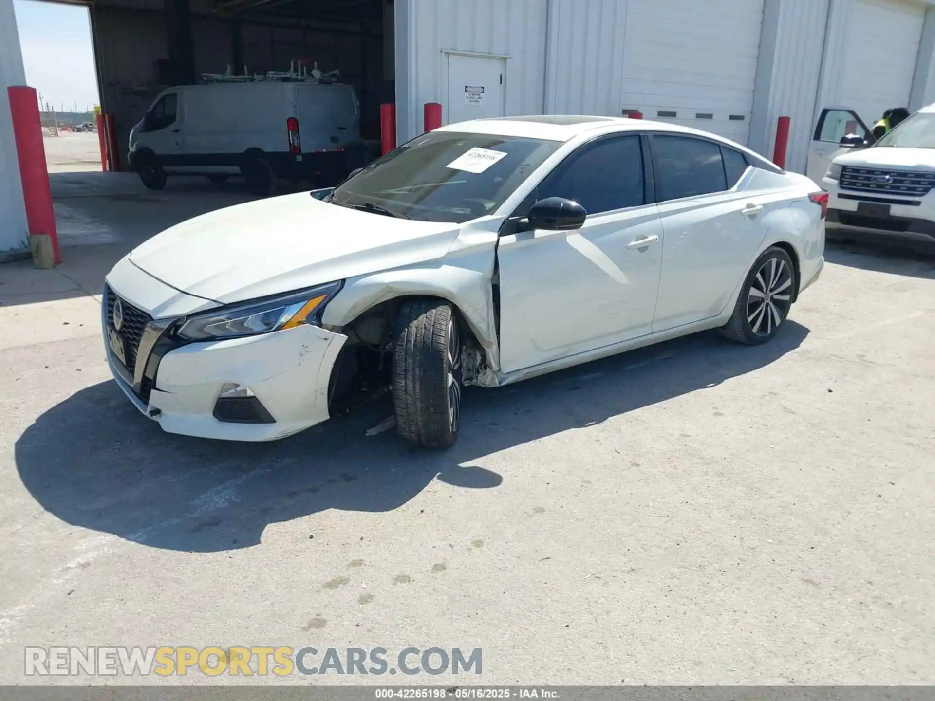 2 Photograph of a damaged car 1N4AL4CV9MN377435 NISSAN ALTIMA 2021