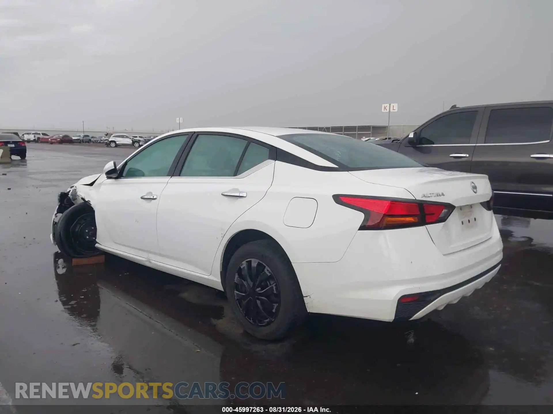 3 Photograph of a damaged car 1N4BL4BV6MN382808 NISSAN ALTIMA 2021