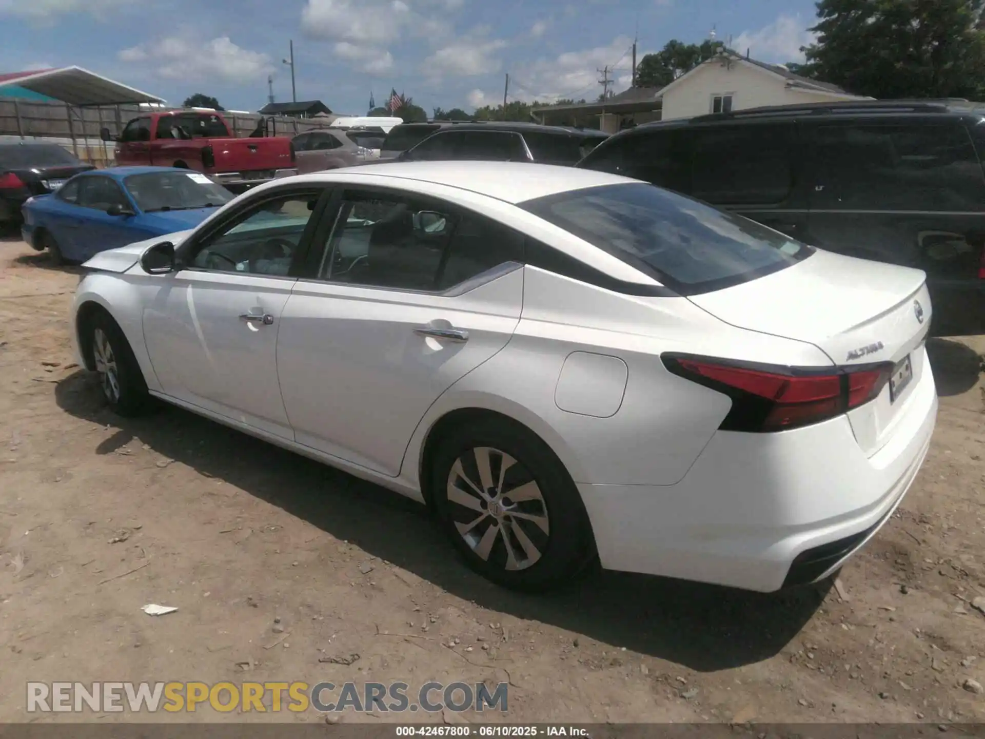 3 Photograph of a damaged car 1N4BL4BV8MN382812 NISSAN ALTIMA 2021