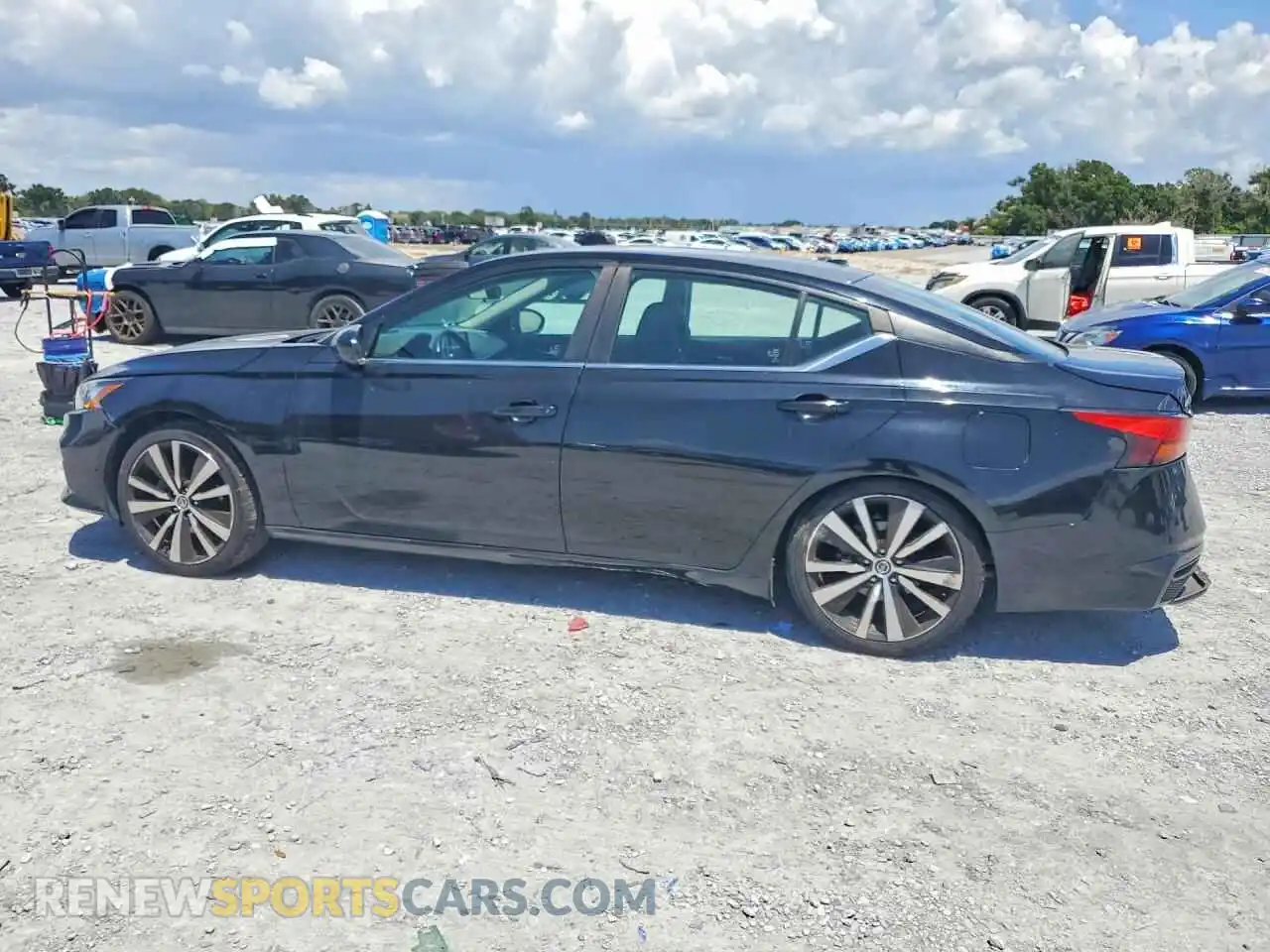 2 Photograph of a damaged car 1N4BL4CV0MN306242 NISSAN ALTIMA 2021