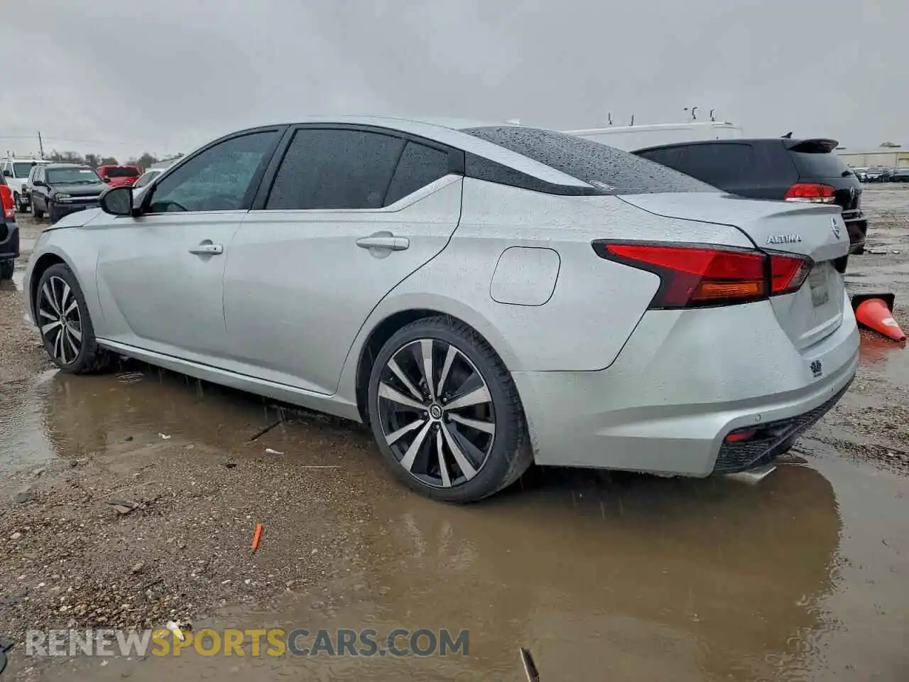 2 Photograph of a damaged car 1N4BL4CV0MN326023 NISSAN ALTIMA 2021