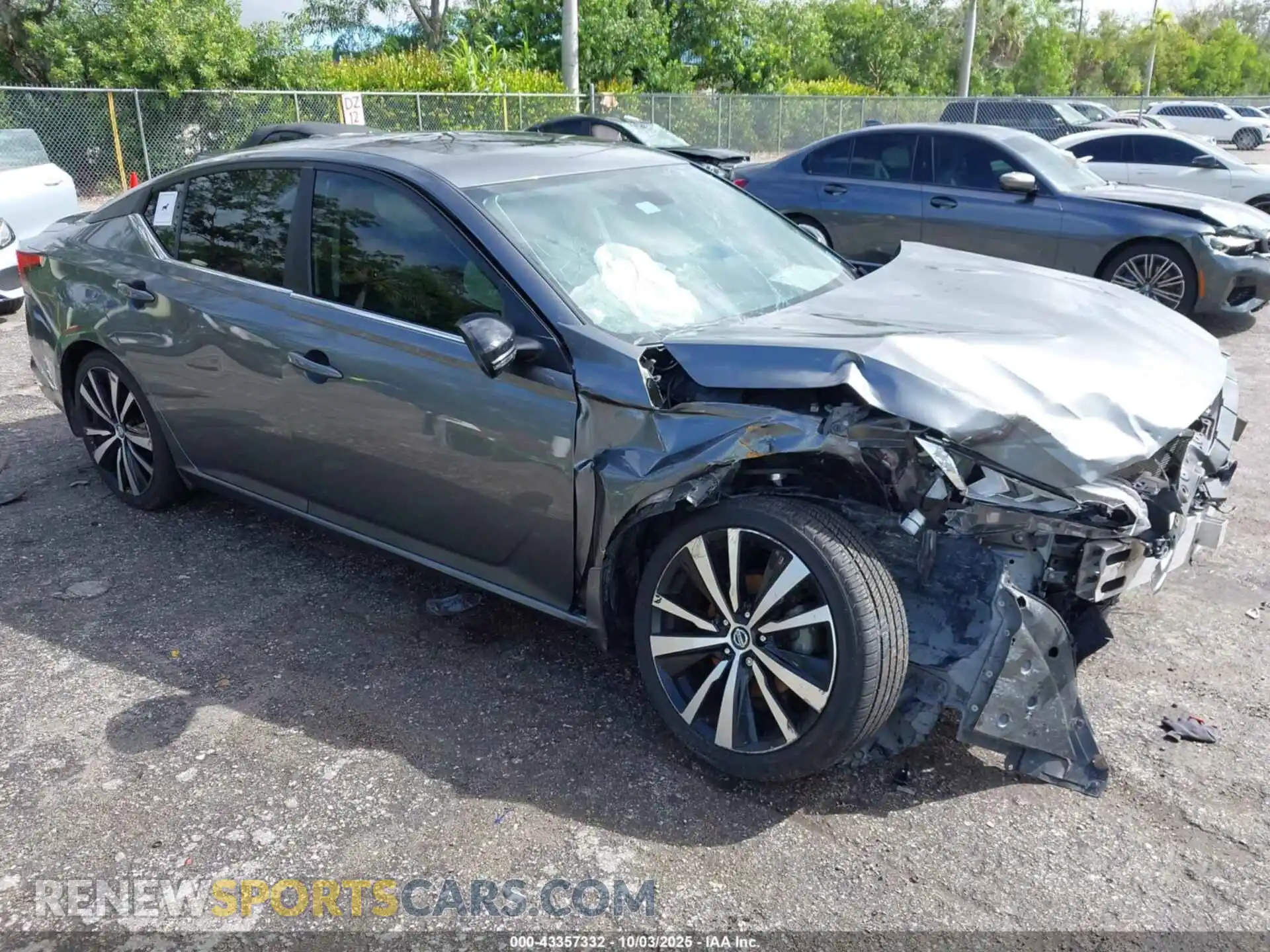 1 Фотография поврежденного автомобиля 1N4BL4CV0MN351049 NISSAN ALTIMA 2021