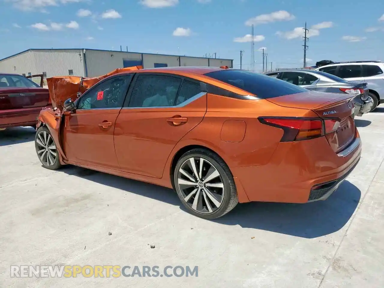 2 Photograph of a damaged car 1N4BL4CV0MN370202 NISSAN ALTIMA 2021