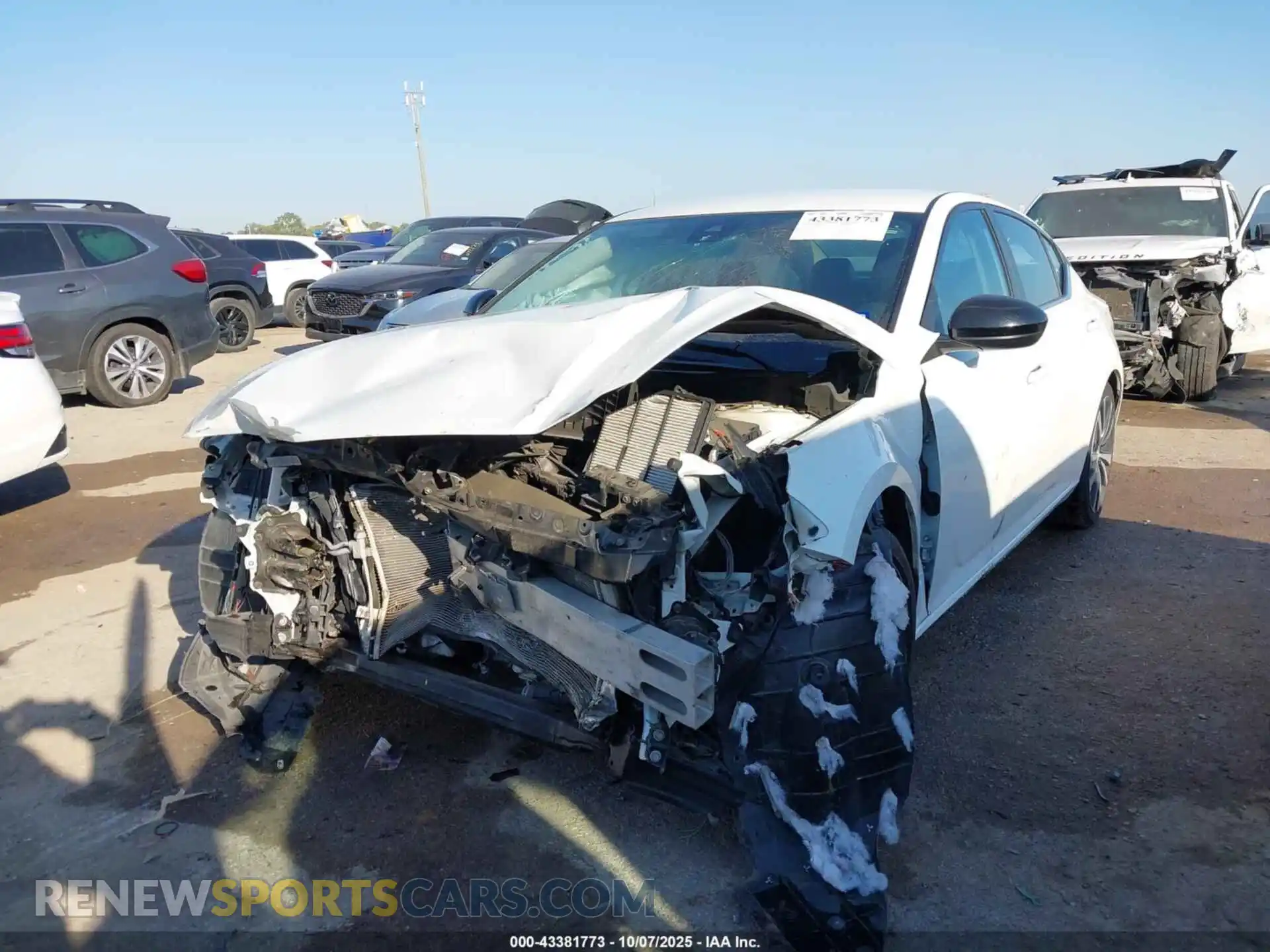 2 Photograph of a damaged car 1N4BL4CV0MN419219 NISSAN ALTIMA 2021