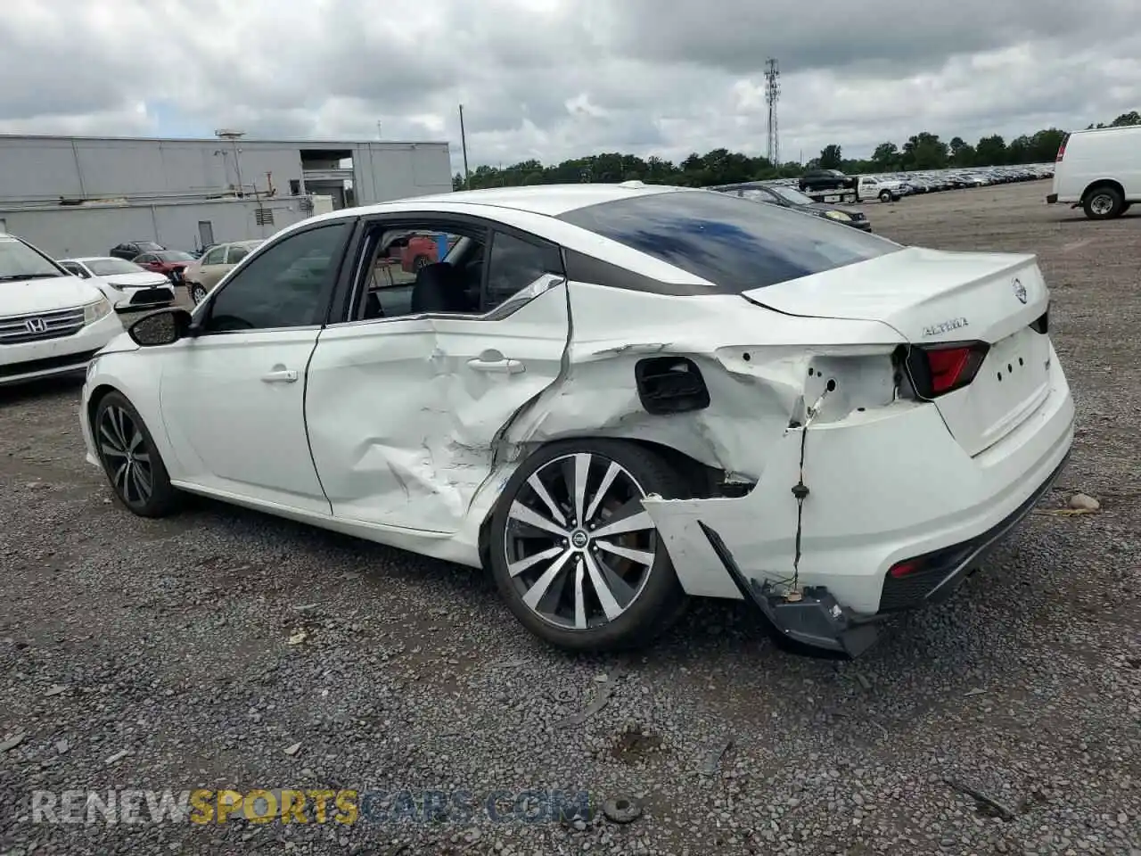 2 fotografías del automóvil dañado 1N4BL4CV1MN366238 NISSAN ALTIMA 2021
