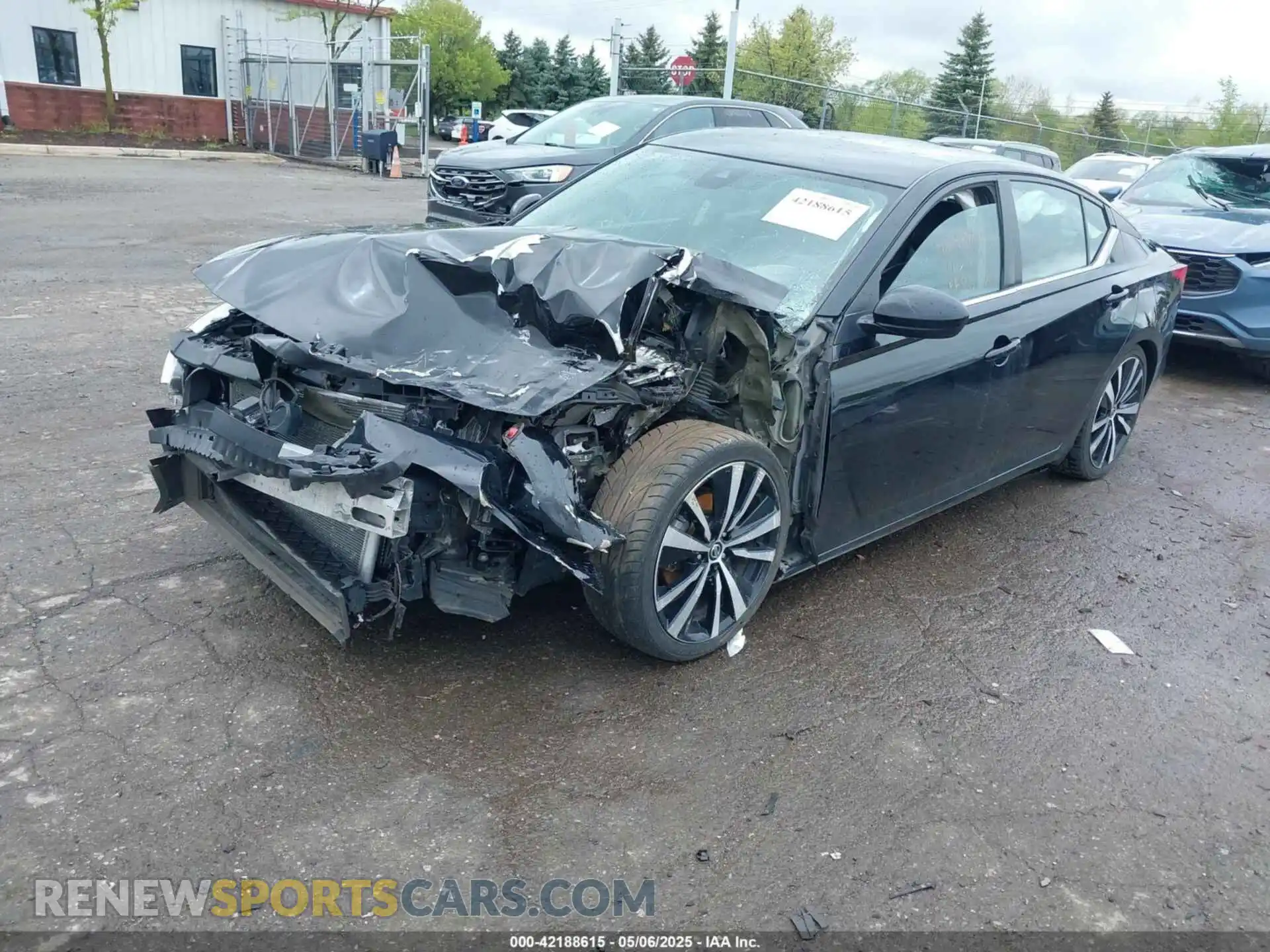 2 Photograph of a damaged car 1N4BL4CV1MN389471 NISSAN ALTIMA 2021