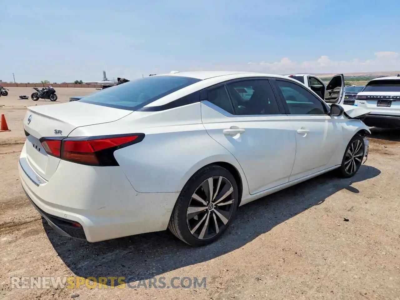 3 Photograph of a damaged car 1N4BL4CV1MN397568 NISSAN ALTIMA 2021
