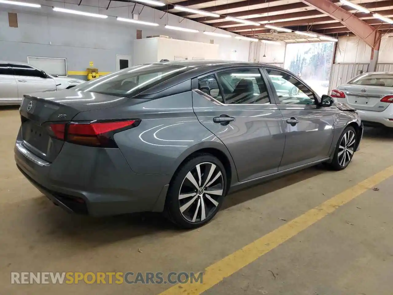 3 Photograph of a damaged car 1N4BL4CV2MN300068 NISSAN ALTIMA 2021