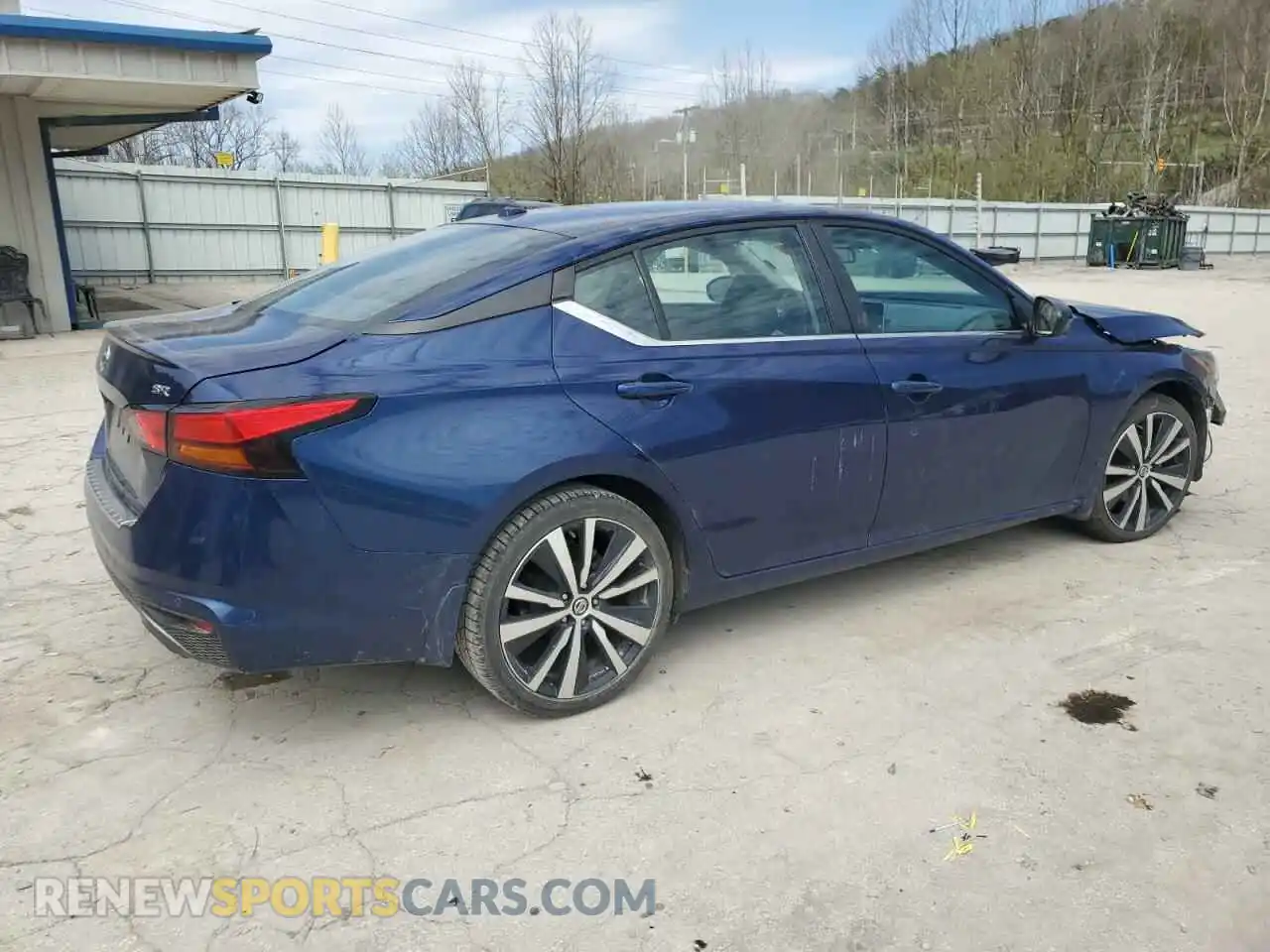 3 Photograph of a damaged car 1N4BL4CV2MN382092 NISSAN ALTIMA 2021