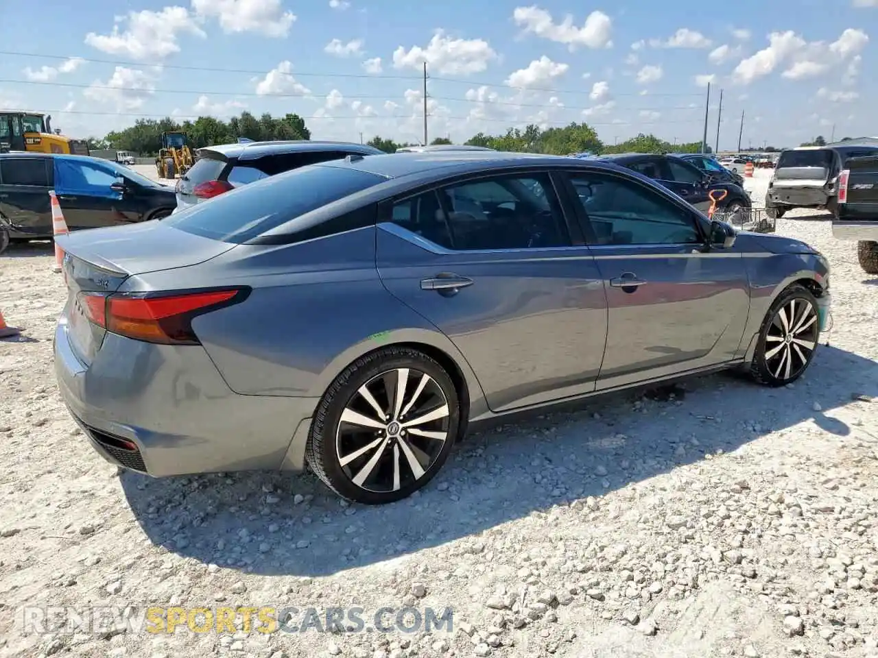 3 Photograph of a damaged car 1N4BL4CV2MN386143 NISSAN ALTIMA 2021