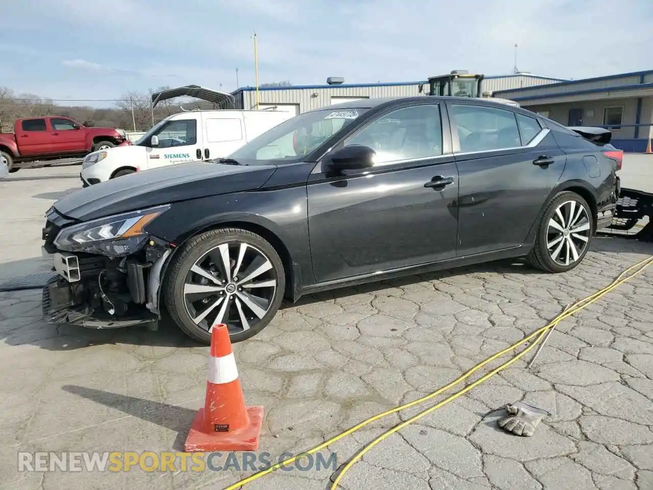 1 Photograph of a damaged car 1N4BL4CV2MN406780 NISSAN ALTIMA 2021