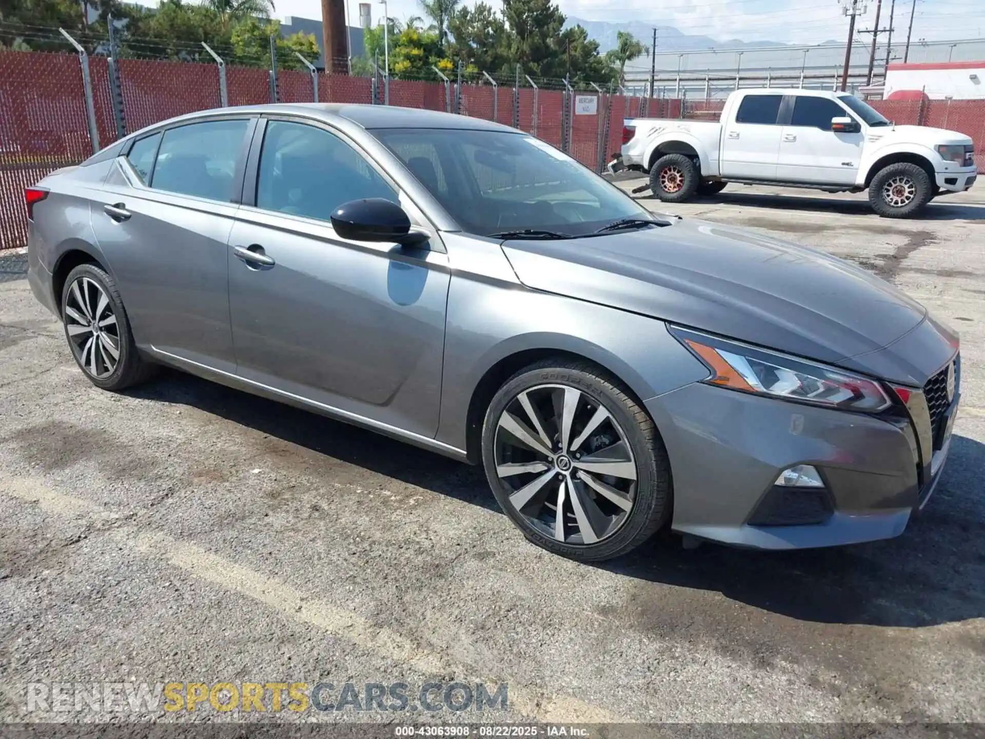 1 Photograph of a damaged car 1N4BL4CV3MN306347 NISSAN ALTIMA 2021