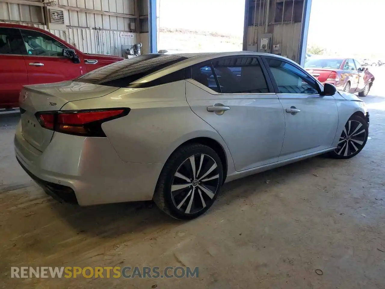3 Photograph of a damaged car 1N4BL4CV3MN335816 NISSAN ALTIMA 2021