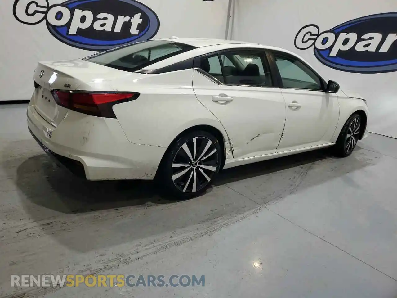 3 Photograph of a damaged car 1N4BL4CV3MN387849 NISSAN ALTIMA 2021
