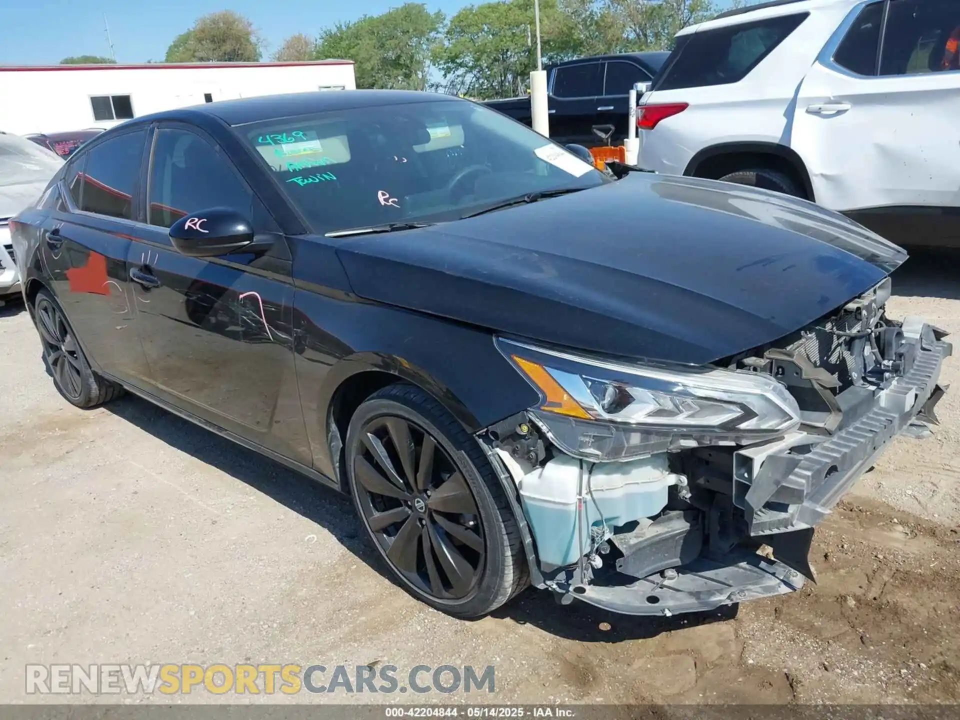 1 Photograph of a damaged car 1N4BL4CV3MN396129 NISSAN ALTIMA 2021