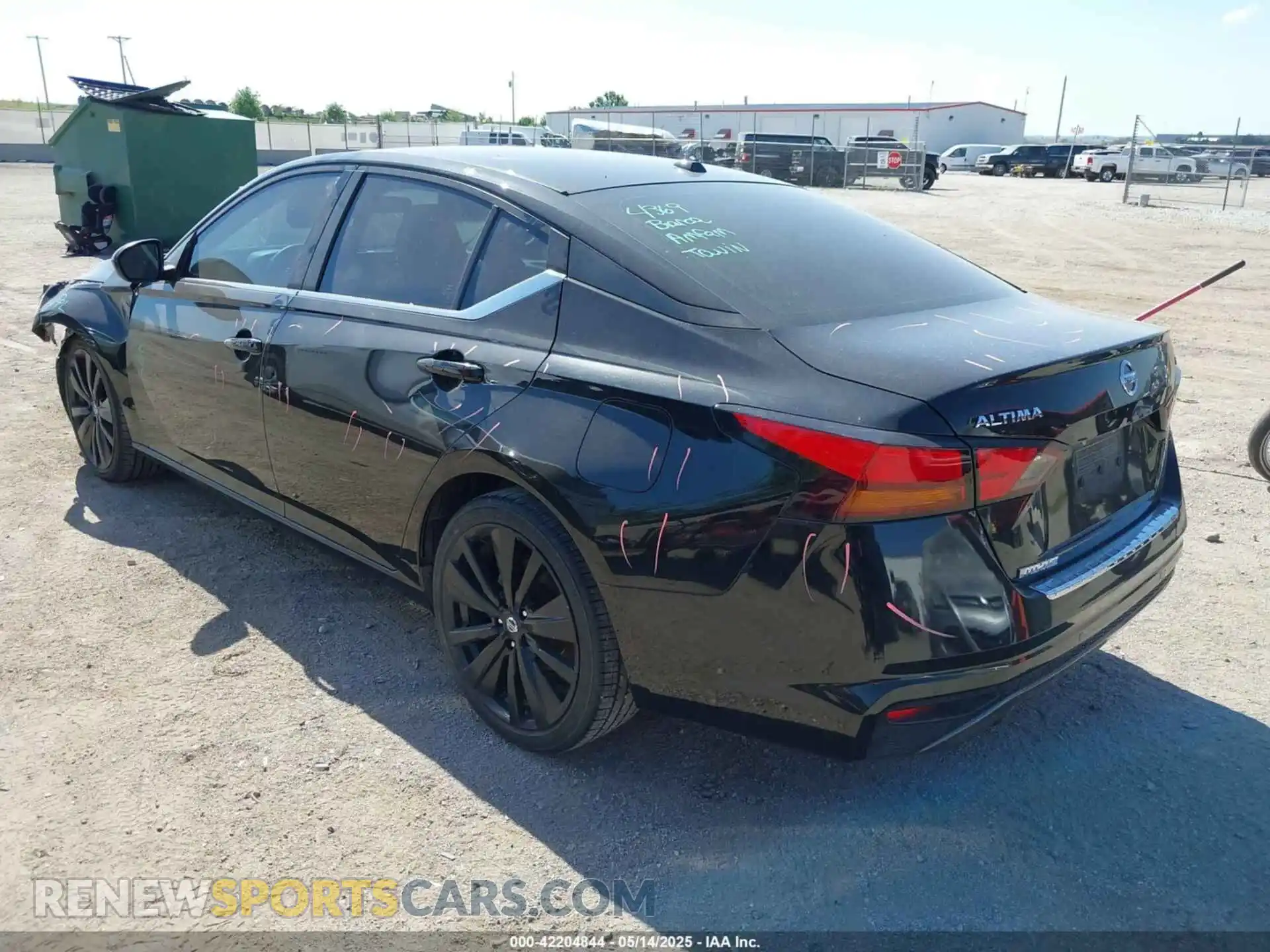 3 Photograph of a damaged car 1N4BL4CV3MN396129 NISSAN ALTIMA 2021