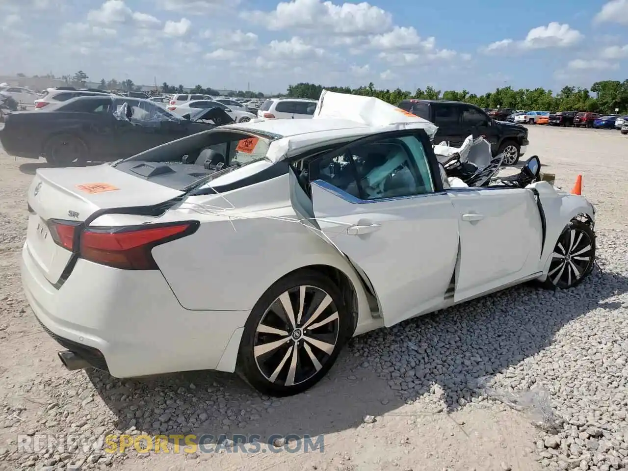 3 Photograph of a damaged car 1N4BL4CV4MN302307 NISSAN ALTIMA 2021