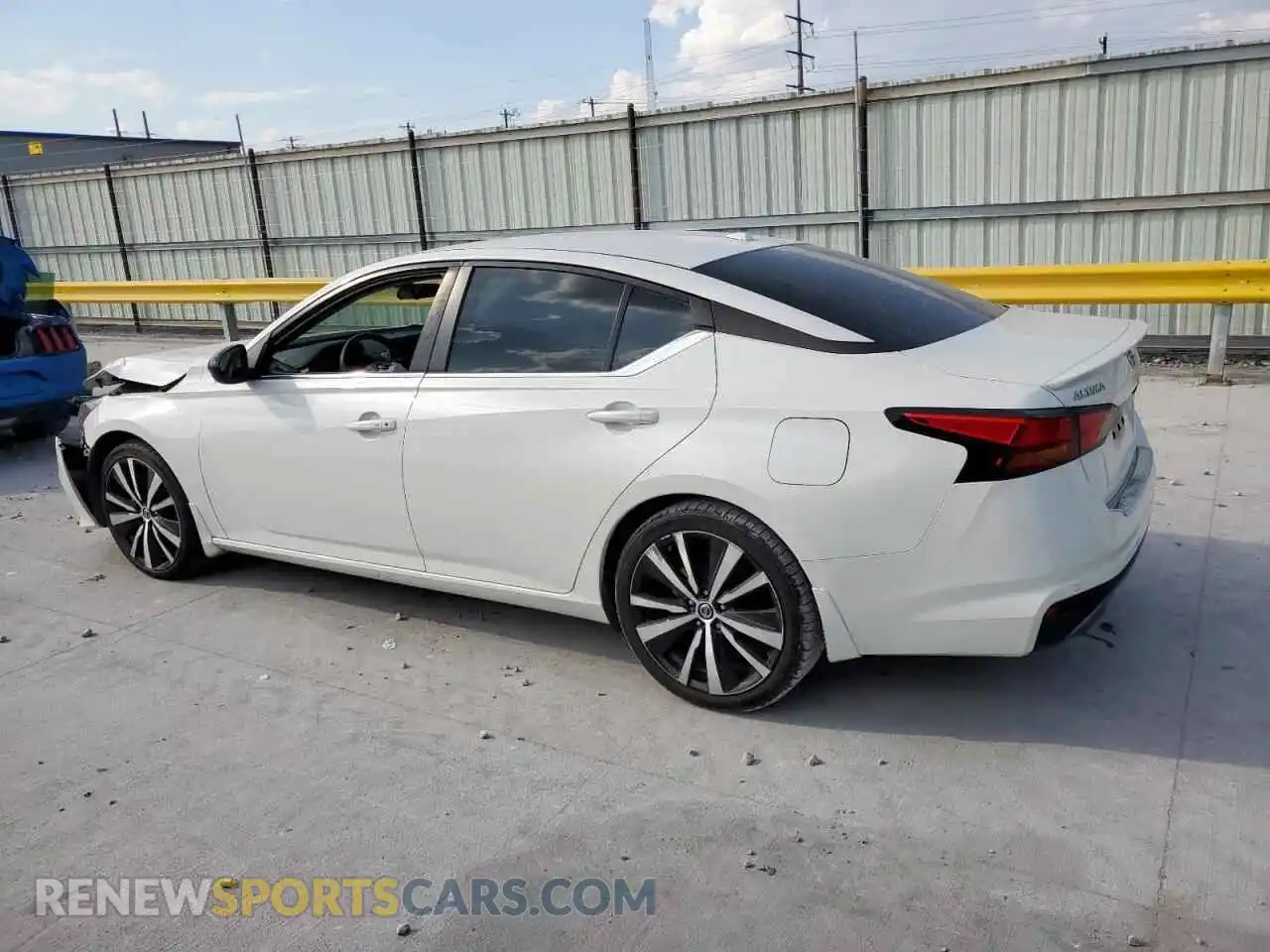 2 Photograph of a damaged car 1N4BL4CV4MN339809 NISSAN ALTIMA 2021