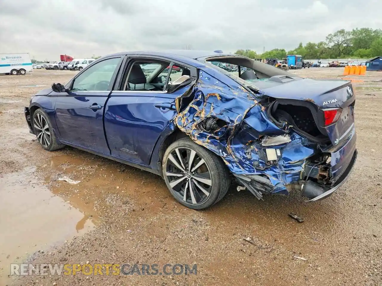 2 Photograph of a damaged car 1N4BL4CV4MN398066 NISSAN ALTIMA 2021