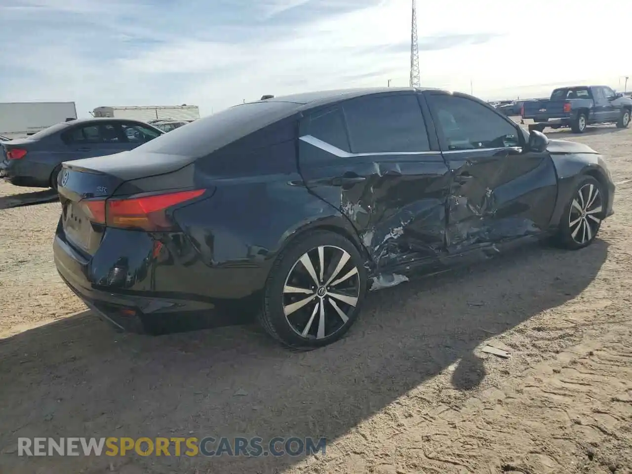 3 Photograph of a damaged car 1N4BL4CV5MN311355 NISSAN ALTIMA 2021