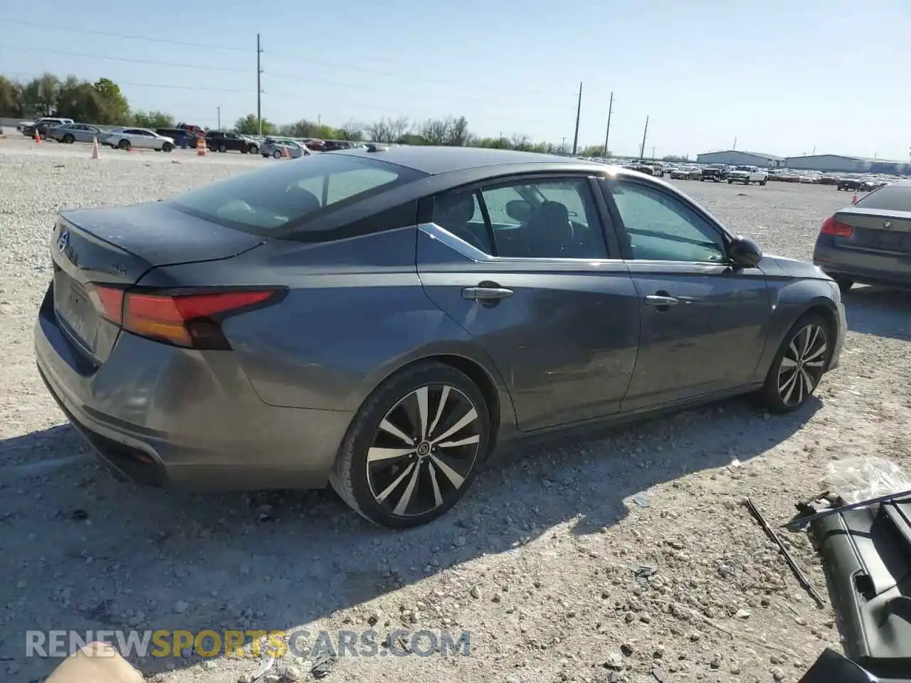 3 Photograph of a damaged car 1N4BL4CV5MN361219 NISSAN ALTIMA 2021