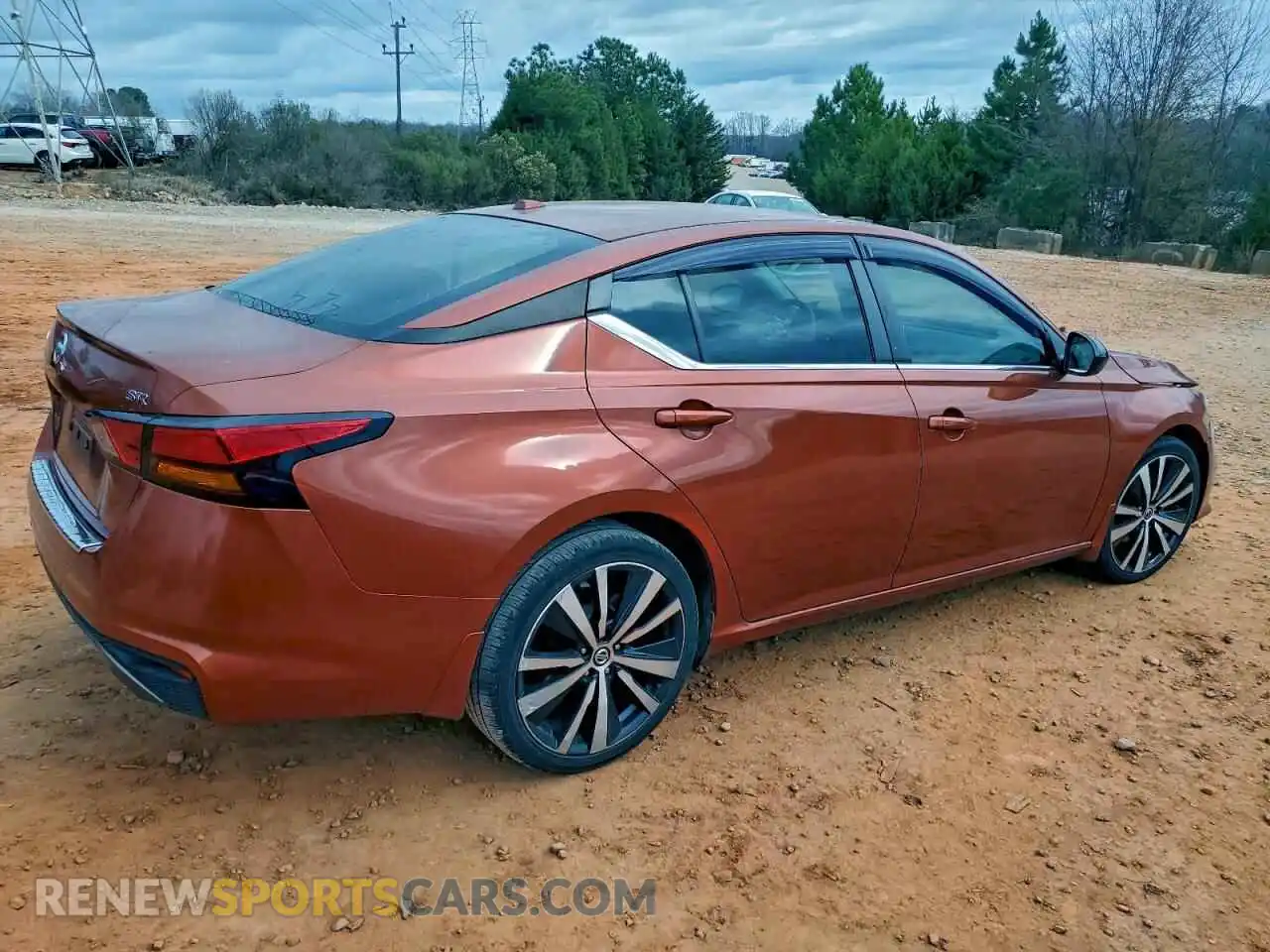 3 Photograph of a damaged car 1N4BL4CV5MN382474 NISSAN ALTIMA 2021