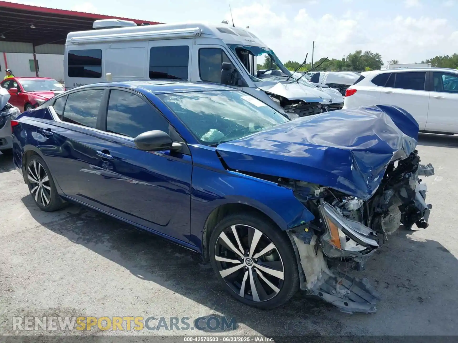 1 Photograph of a damaged car 1N4BL4CV5MN415604 NISSAN ALTIMA 2021