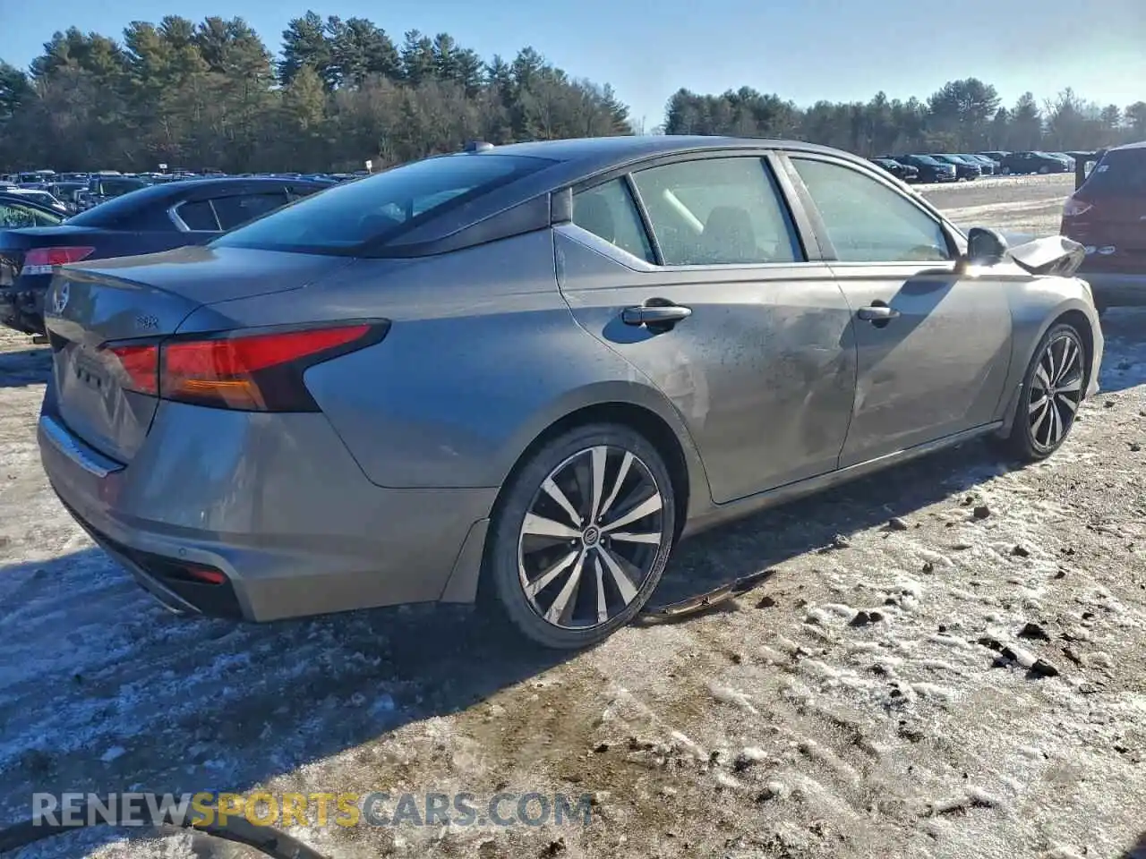 3 Photograph of a damaged car 1N4BL4CV5MN421421 NISSAN ALTIMA 2021