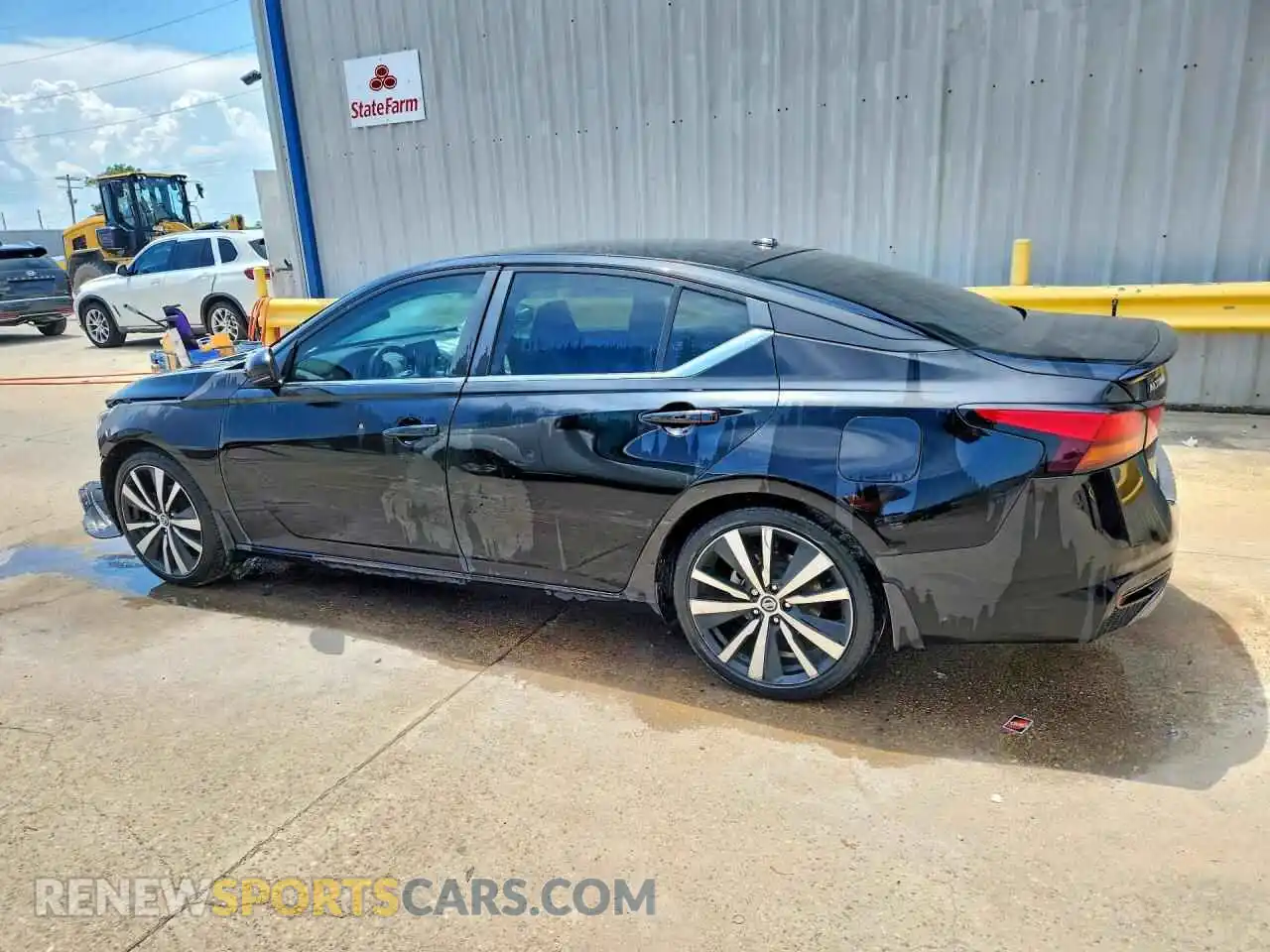2 Photograph of a damaged car 1N4BL4CV6MN337964 NISSAN ALTIMA 2021