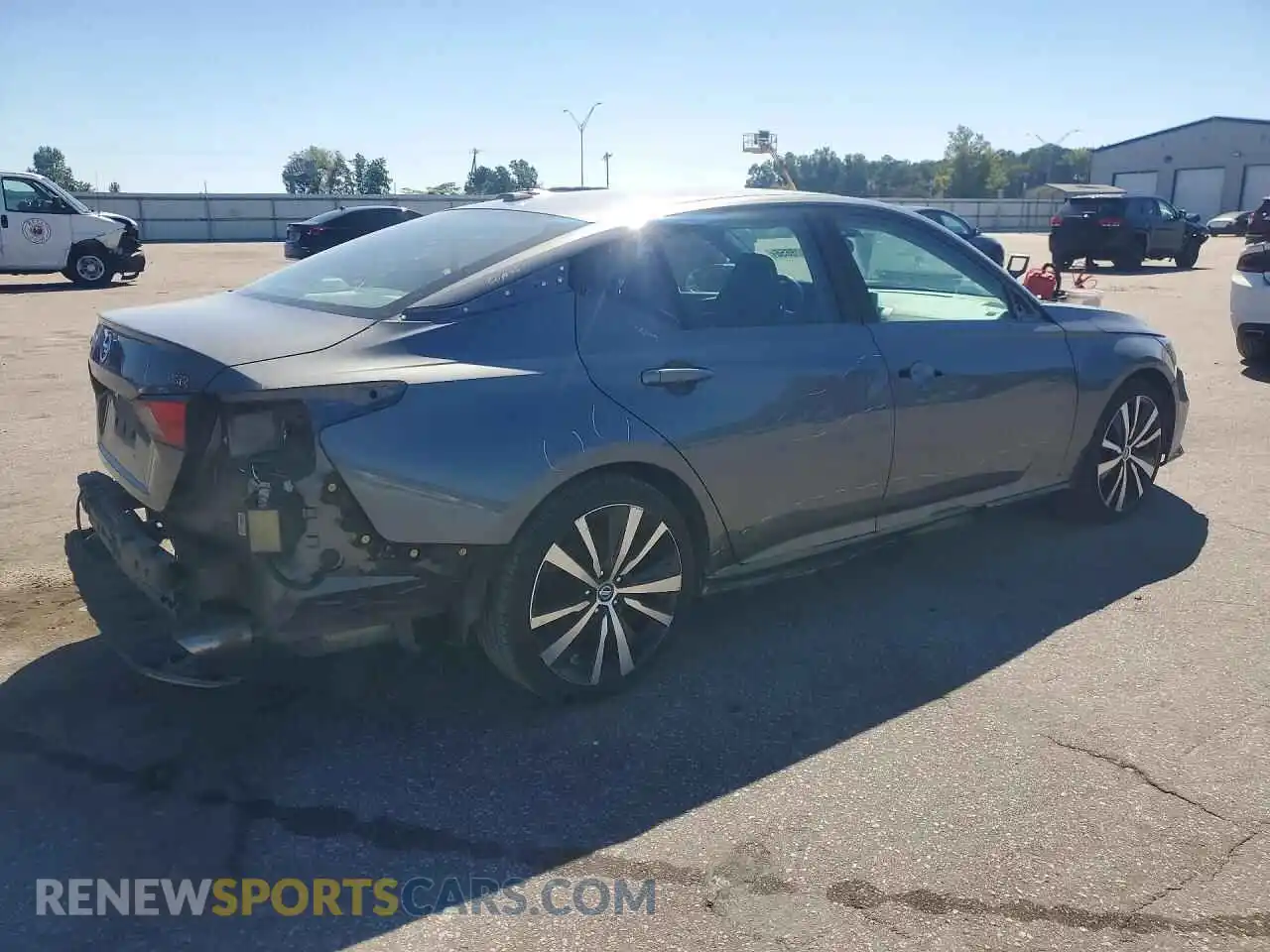 3 Photograph of a damaged car 1N4BL4CV6MN357521 NISSAN ALTIMA 2021