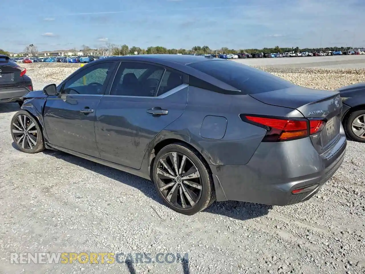 2 Photograph of a damaged car 1N4BL4CV6MN370074 NISSAN ALTIMA 2021