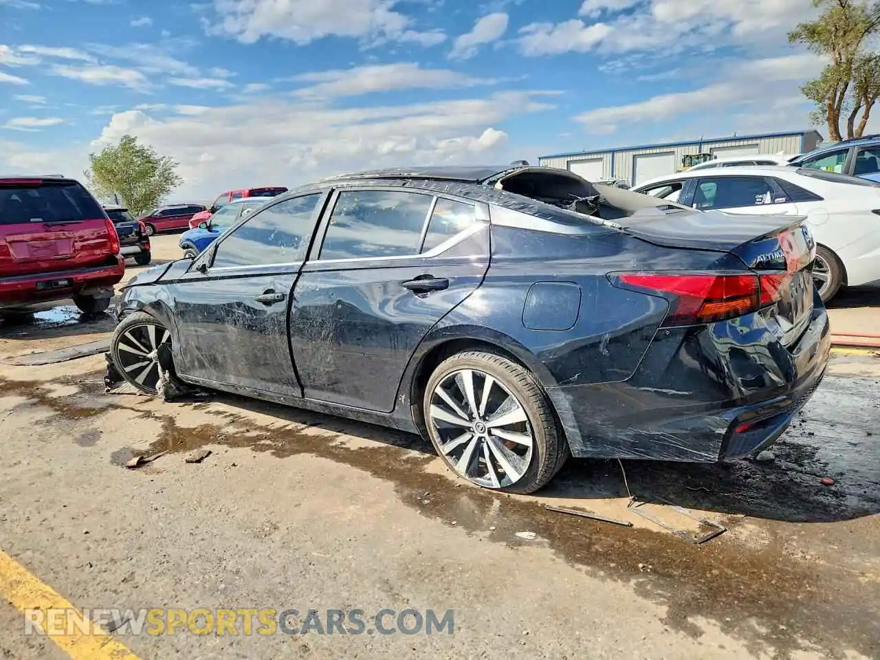 2 Photograph of a damaged car 1N4BL4CV6MN406779 NISSAN ALTIMA 2021