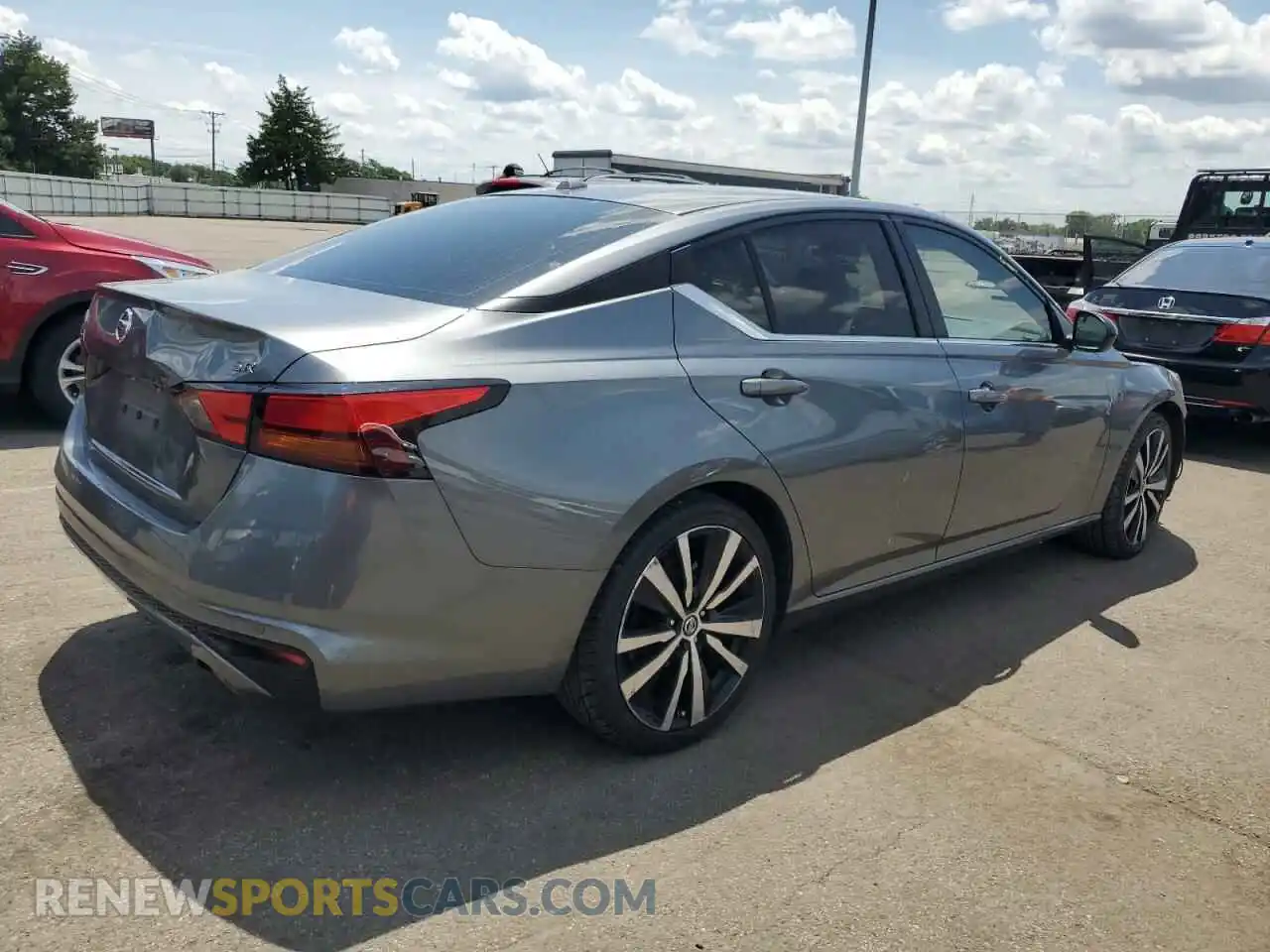 3 Photograph of a damaged car 1N4BL4CV7MN372495 NISSAN ALTIMA 2021