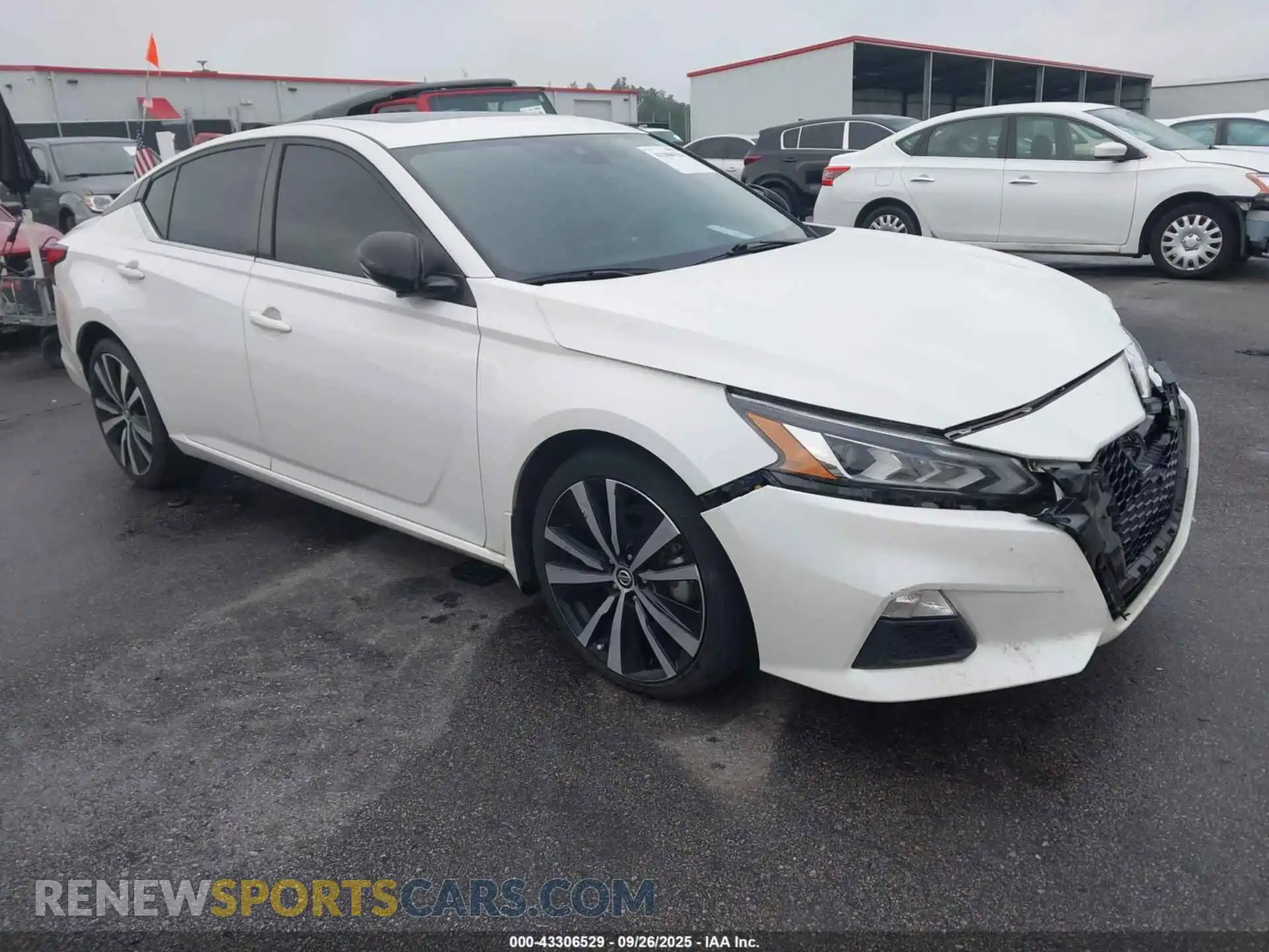 1 Фотография поврежденного автомобиля 1N4BL4CV7MN382976 NISSAN ALTIMA 2021