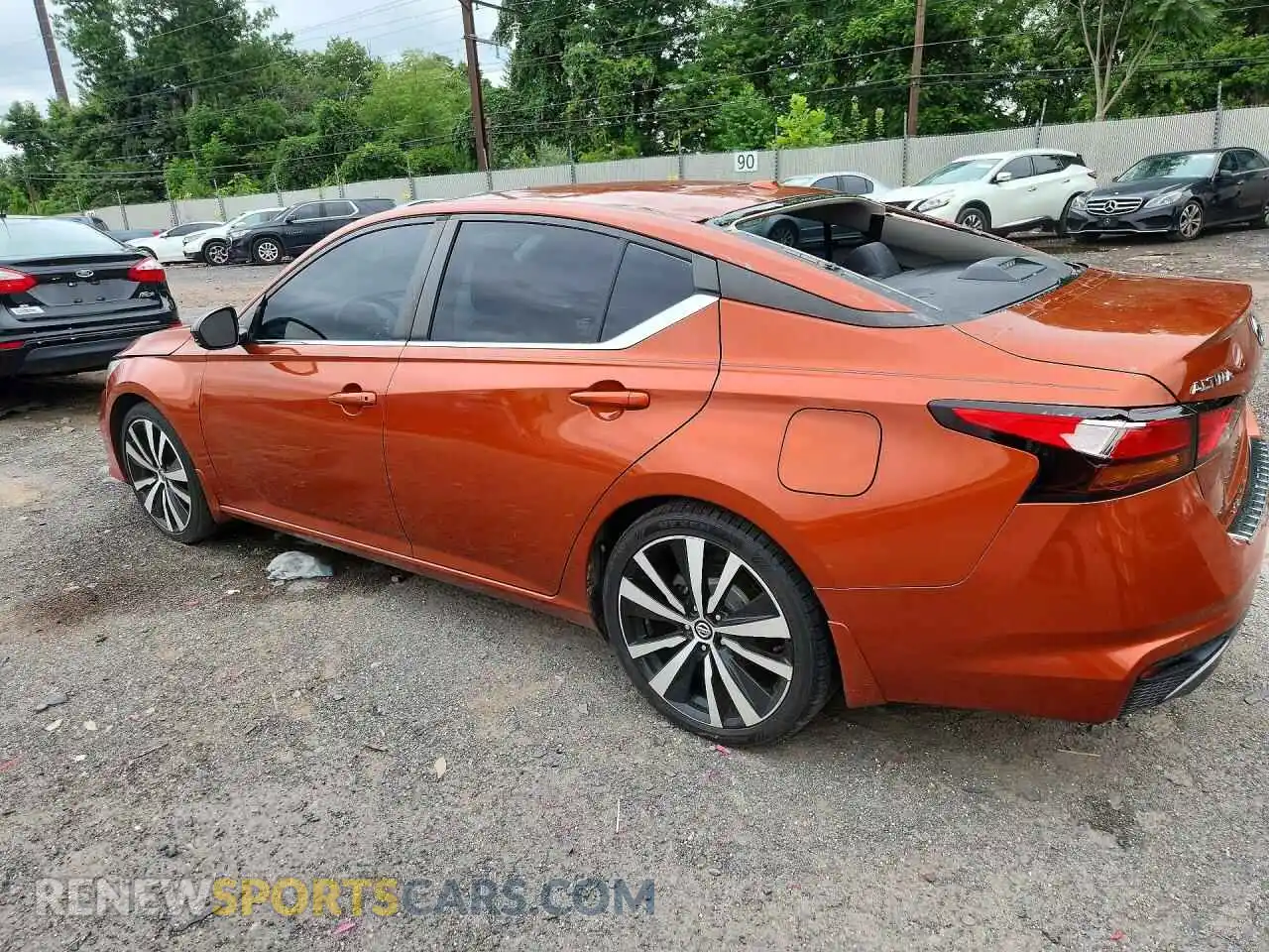 2 Photograph of a damaged car 1N4BL4CV8MN313018 NISSAN ALTIMA 2021