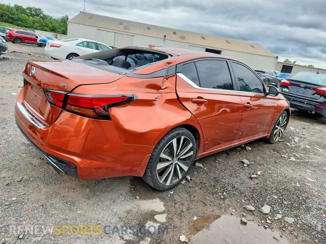 3 Photograph of a damaged car 1N4BL4CV8MN313018 NISSAN ALTIMA 2021