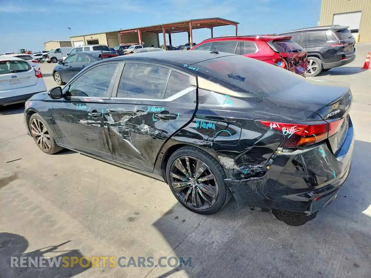 2 Photograph of a damaged car 1N4BL4CV8MN368052 NISSAN ALTIMA 2021