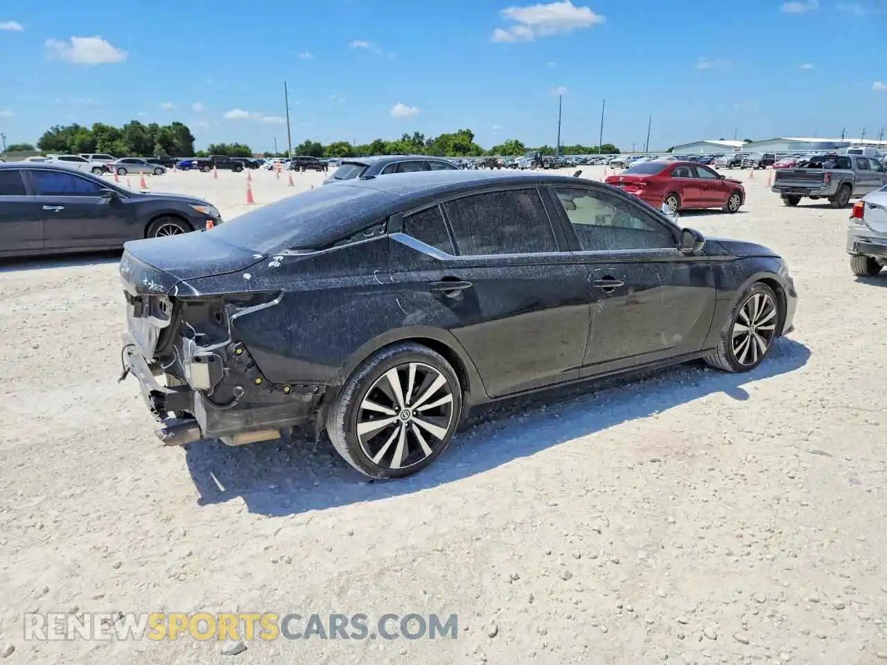 3 Photograph of a damaged car 1N4BL4CV9MN308667 NISSAN ALTIMA 2021