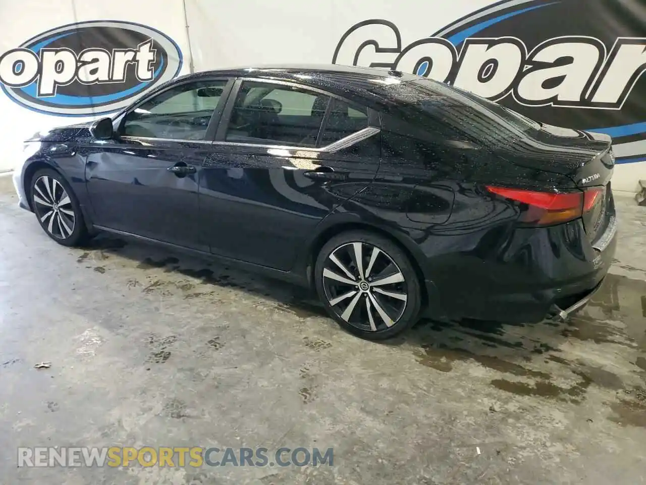 2 Photograph of a damaged car 1N4BL4CV9MN328059 NISSAN ALTIMA 2021