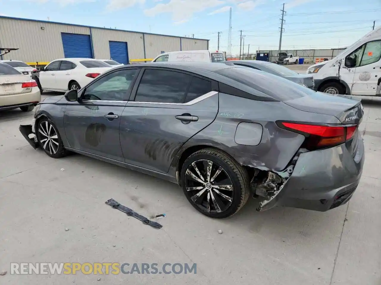 2 Photograph of a damaged car 1N4BL4CV9MN368724 NISSAN ALTIMA 2021