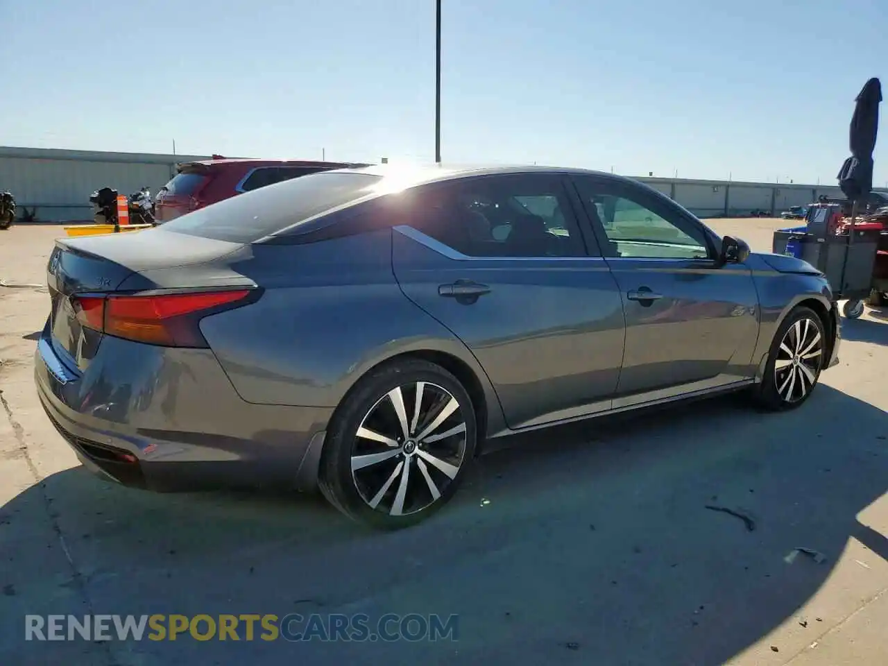 3 Photograph of a damaged car 1N4BL4CVXMN317586 NISSAN ALTIMA 2021