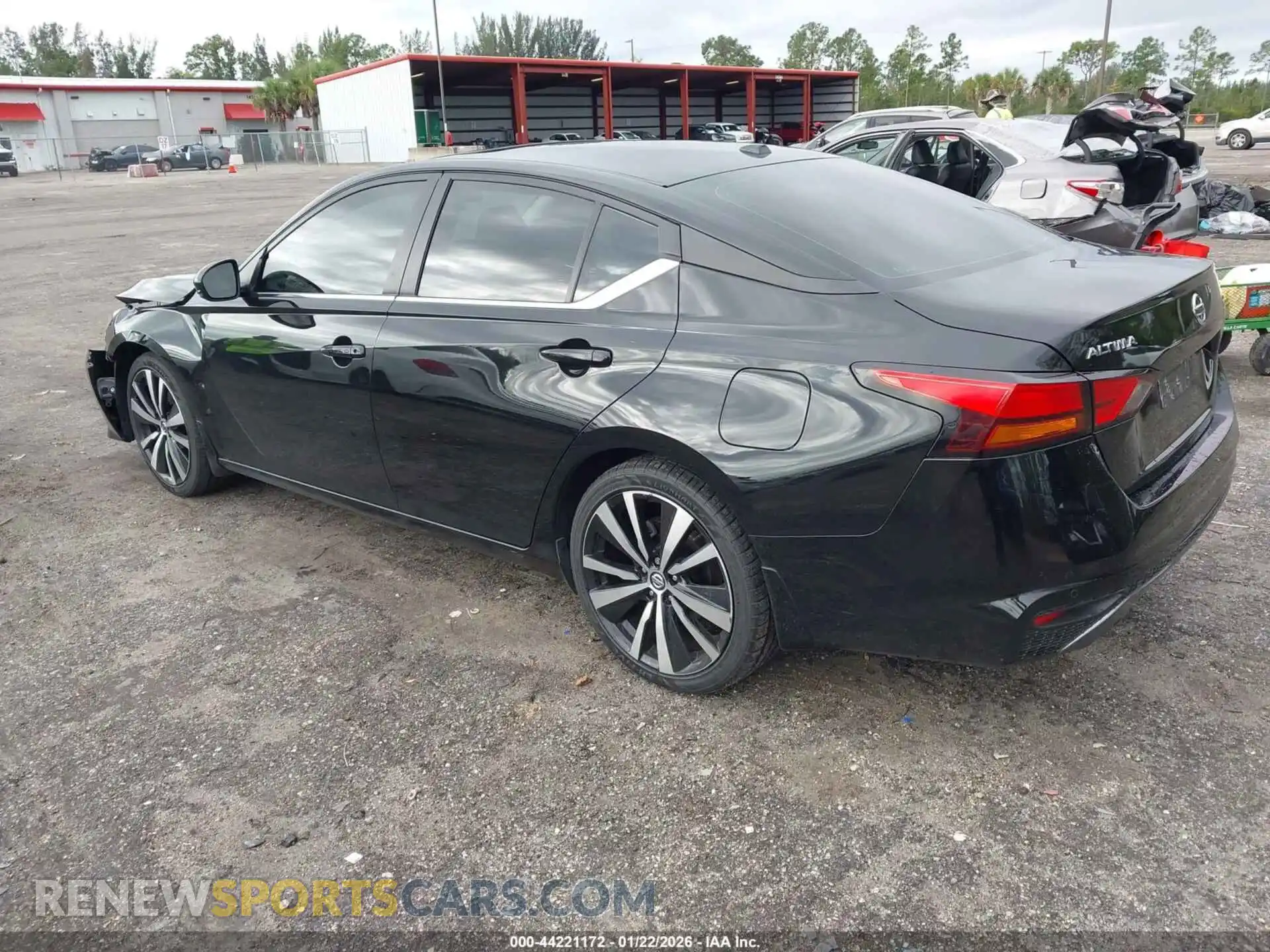 3 Photograph of a damaged car 1N4BL4CVXMN372622 NISSAN ALTIMA 2021