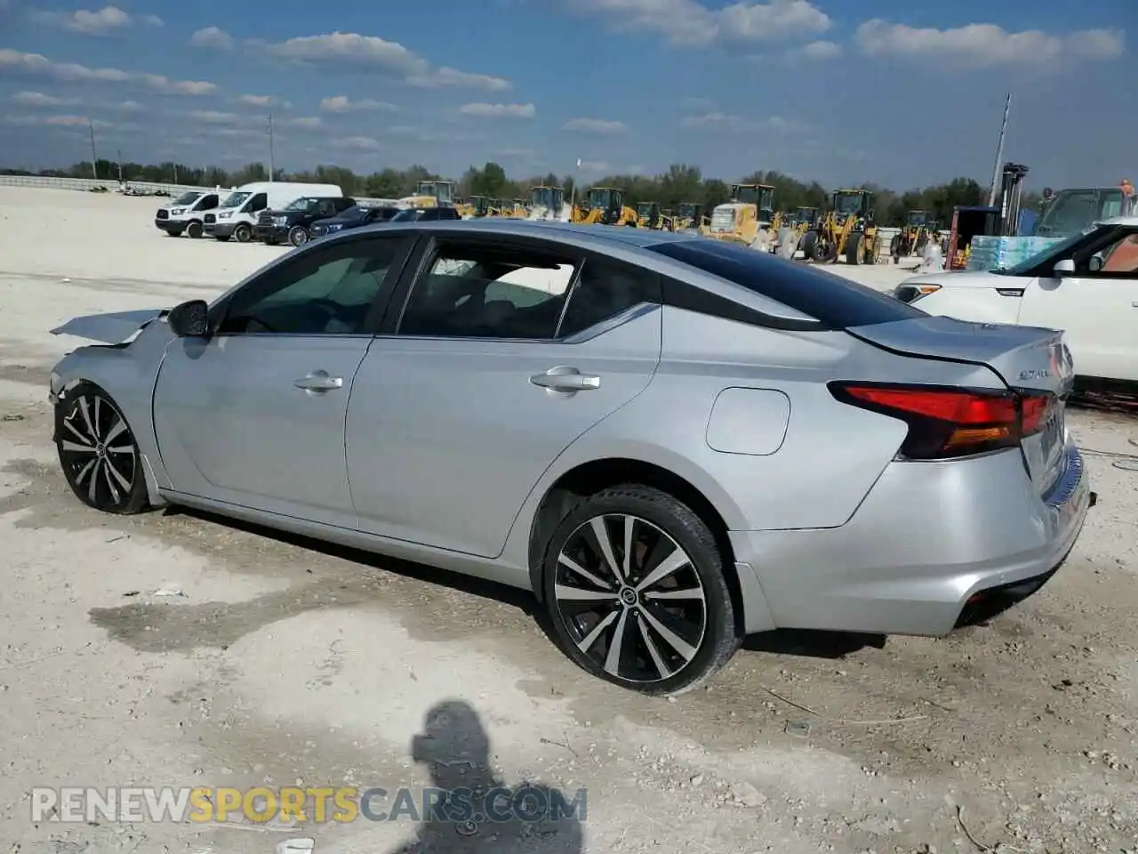 2 Photograph of a damaged car 1N4BL4CVXMN386598 NISSAN ALTIMA 2021