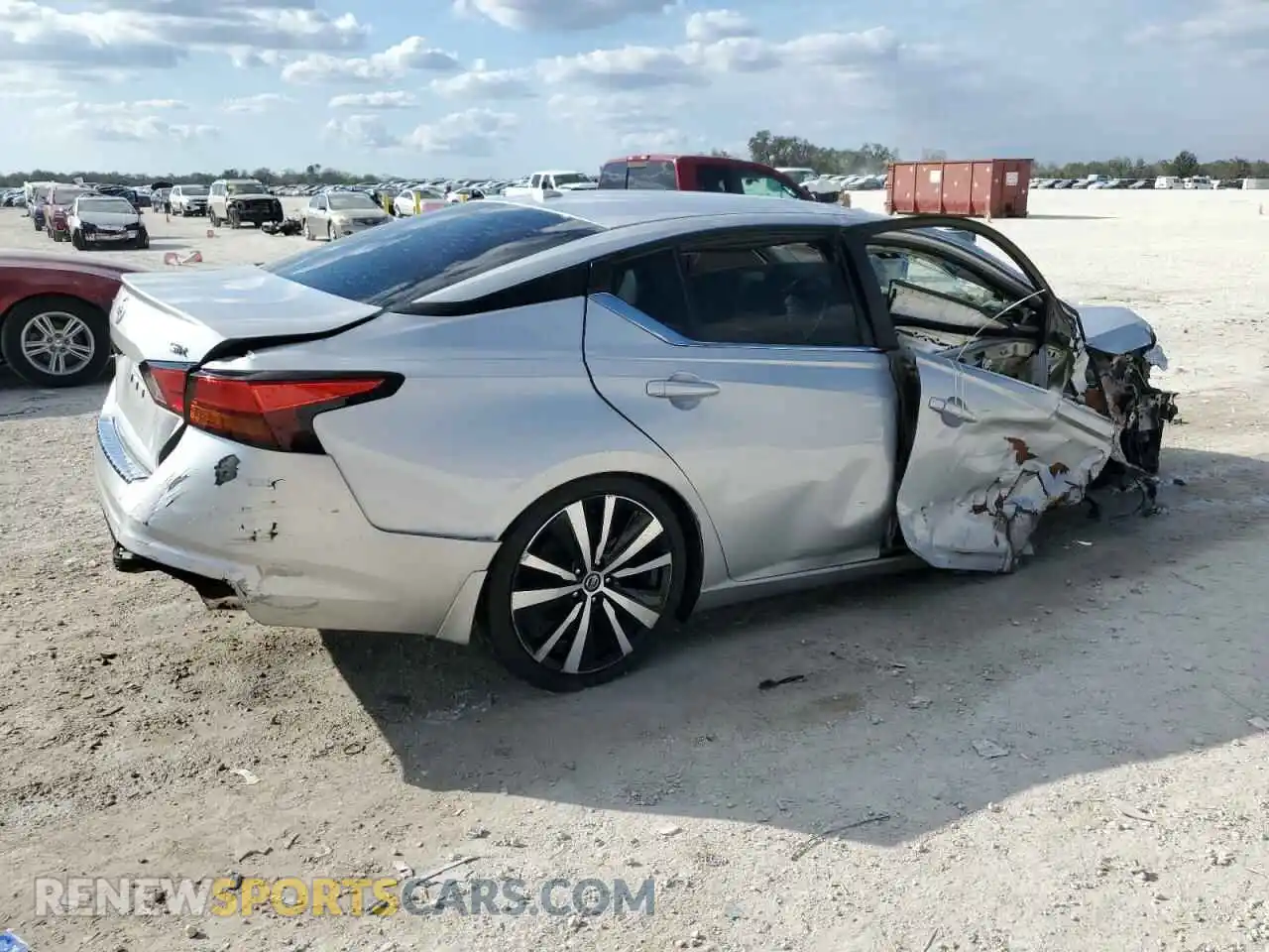 3 Photograph of a damaged car 1N4BL4CVXMN386598 NISSAN ALTIMA 2021
